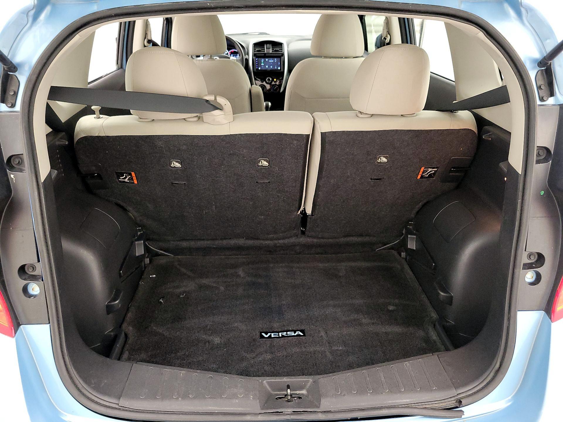 Thumbnail: 2015 Nissan Versa Note - 19