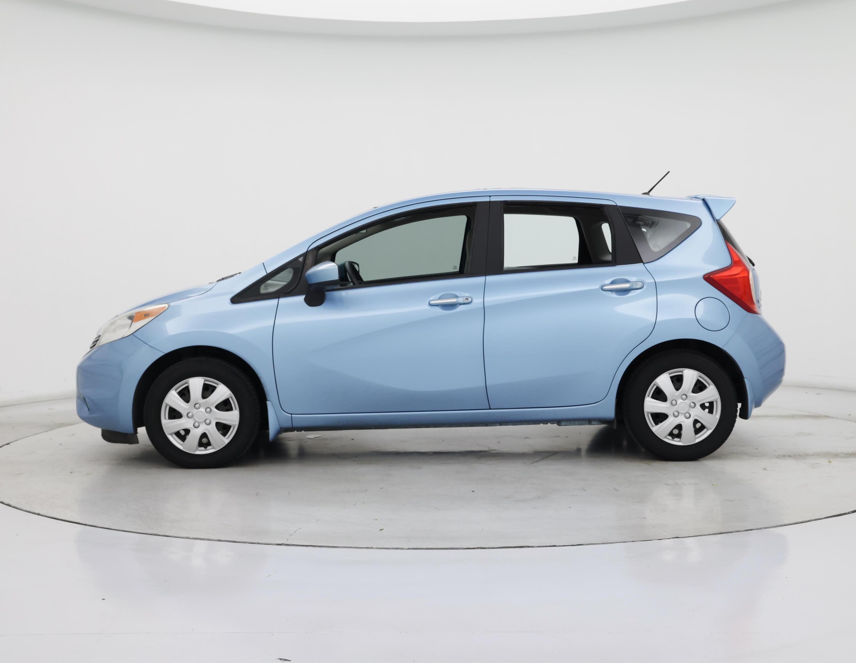 Thumbnail: 2015 Nissan Versa Note - 3