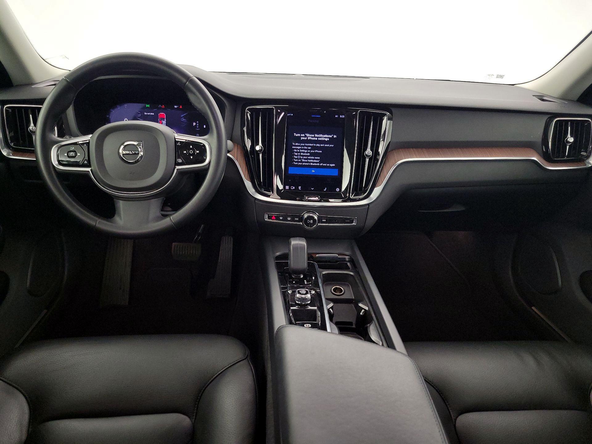 Thumbnail: 2024 Volvo S60 - 9