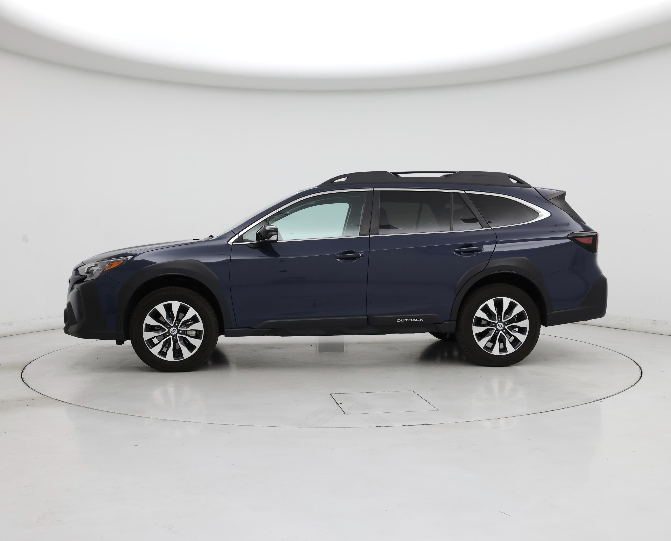 Thumbnail: 2023 Subaru Outback - 3