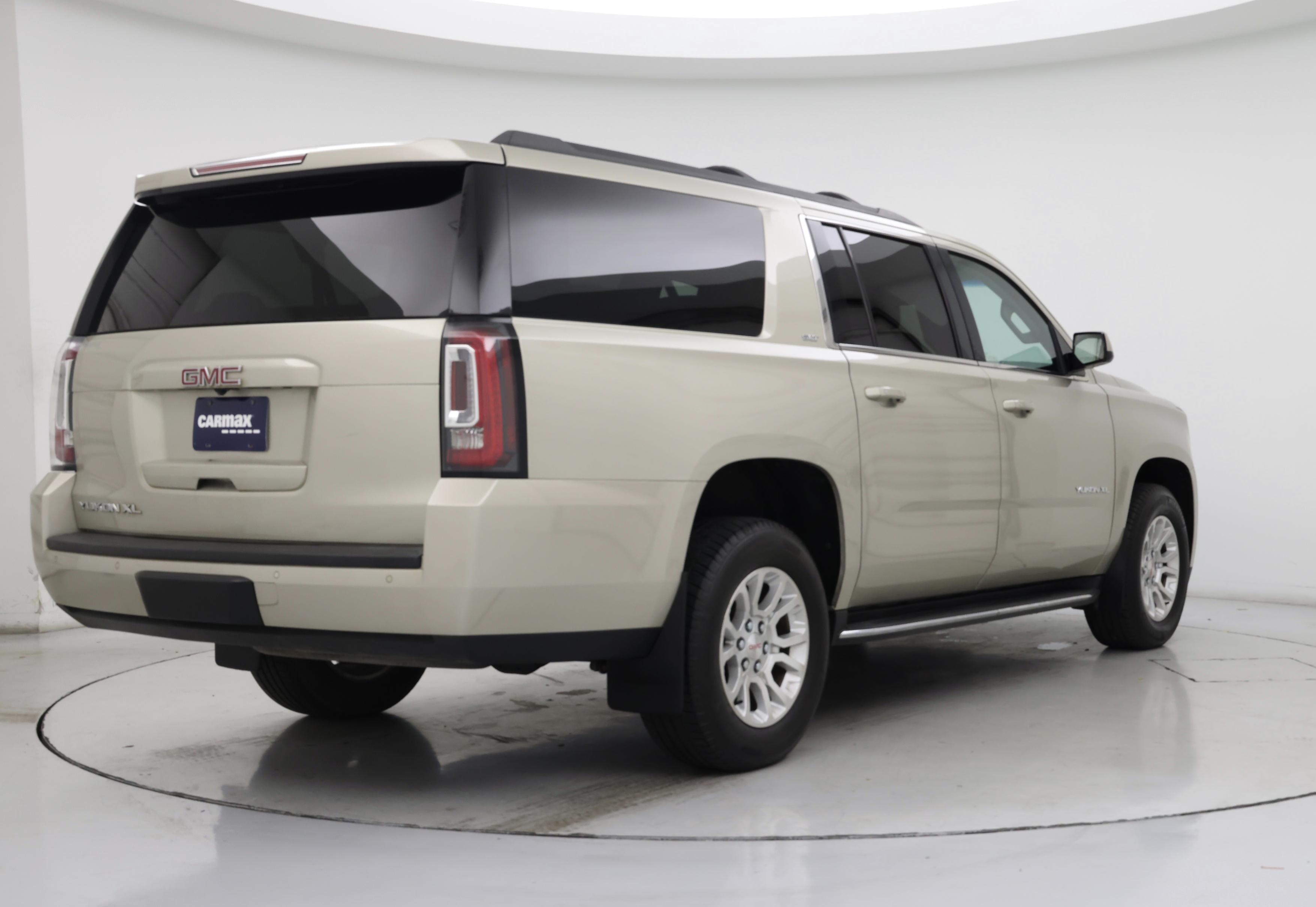 Thumbnail: 2017 GMC Yukon XL - 8
