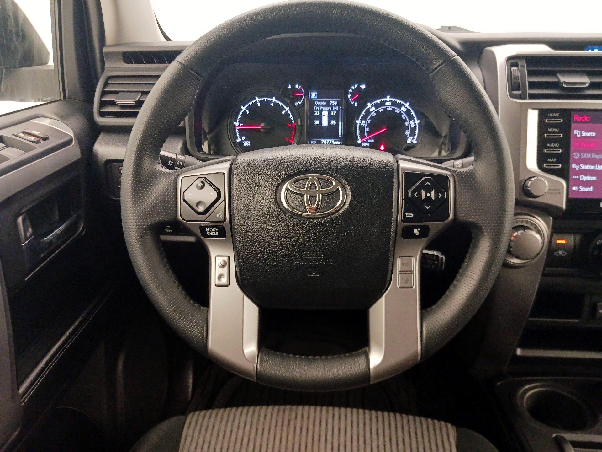 Thumbnail: 2022 Toyota 4Runner - 10