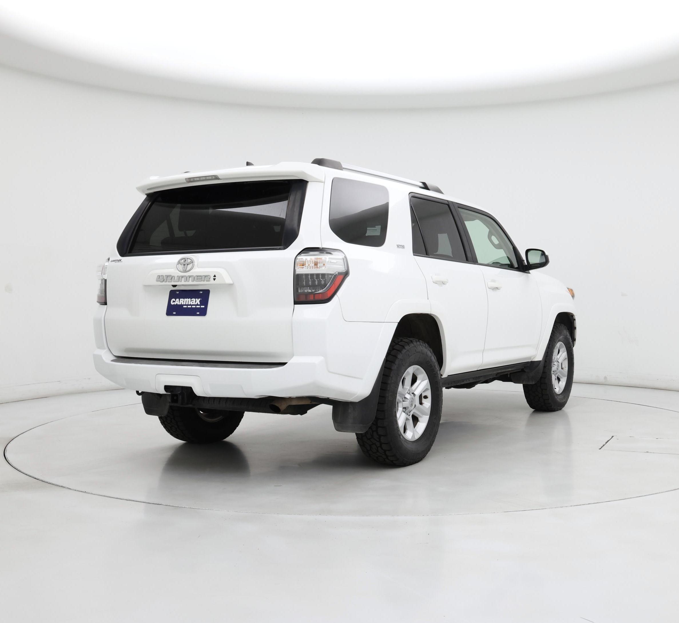 Thumbnail: 2022 Toyota 4Runner - 8