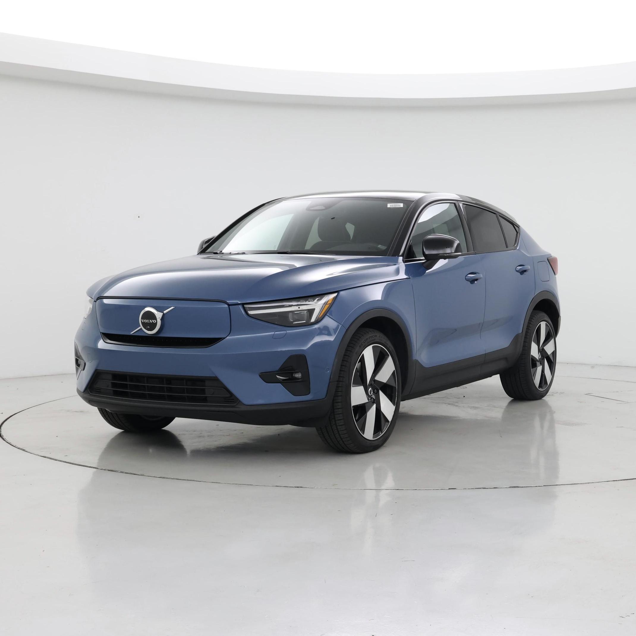 Thumbnail: 2022 Volvo C40 - 4