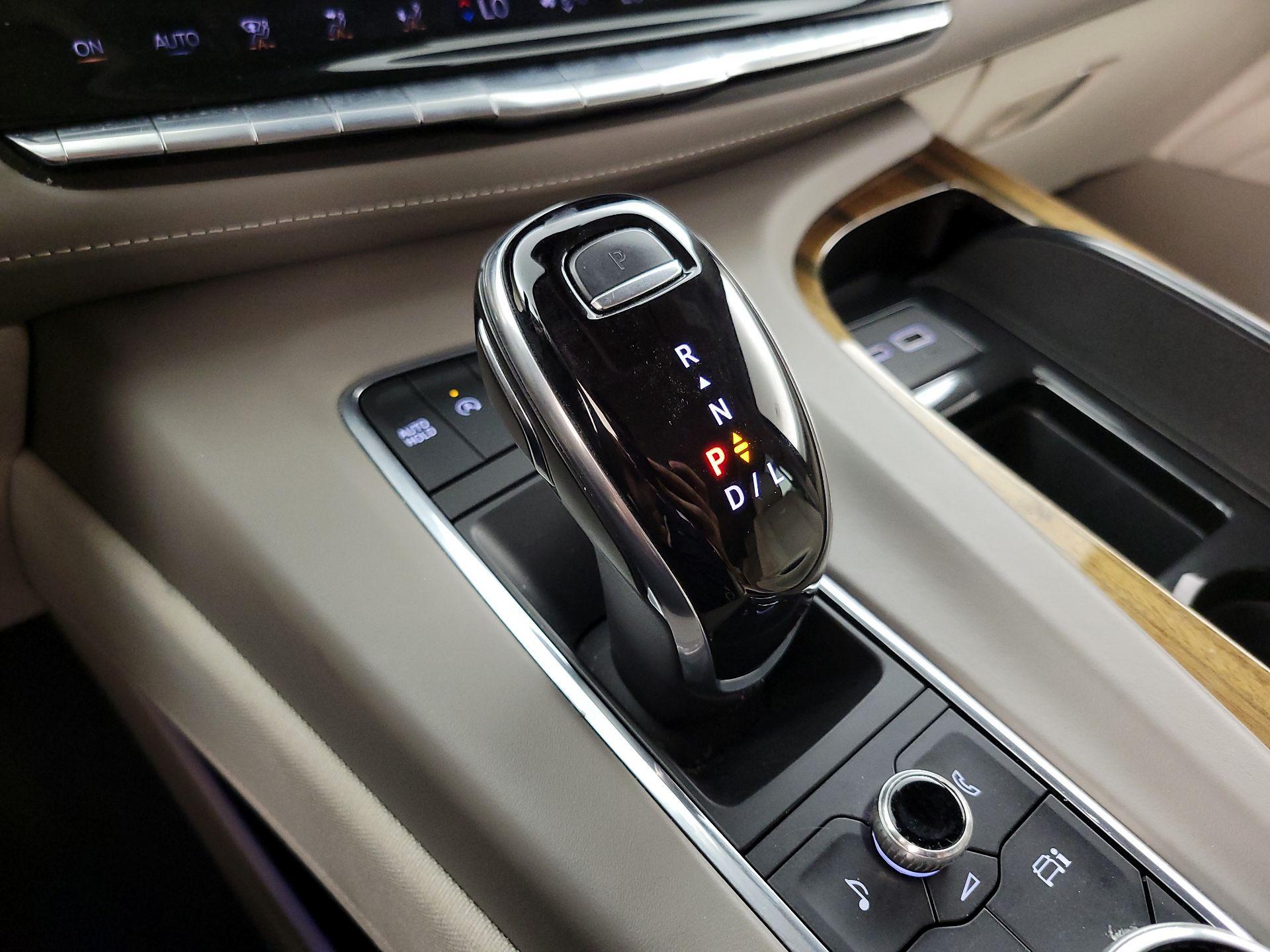 Thumbnail: 2021 Cadillac Escalade - 18