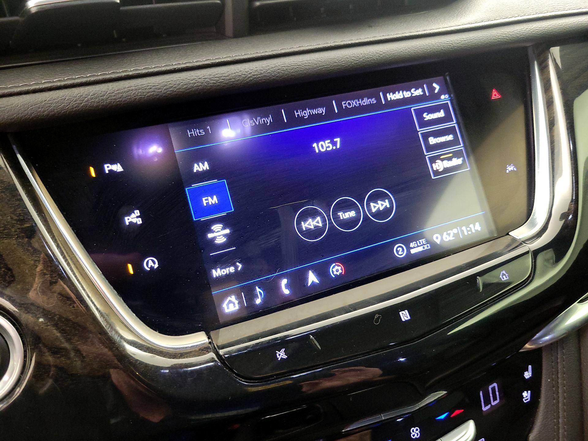 Thumbnail: 2020 Cadillac XT6 - 15