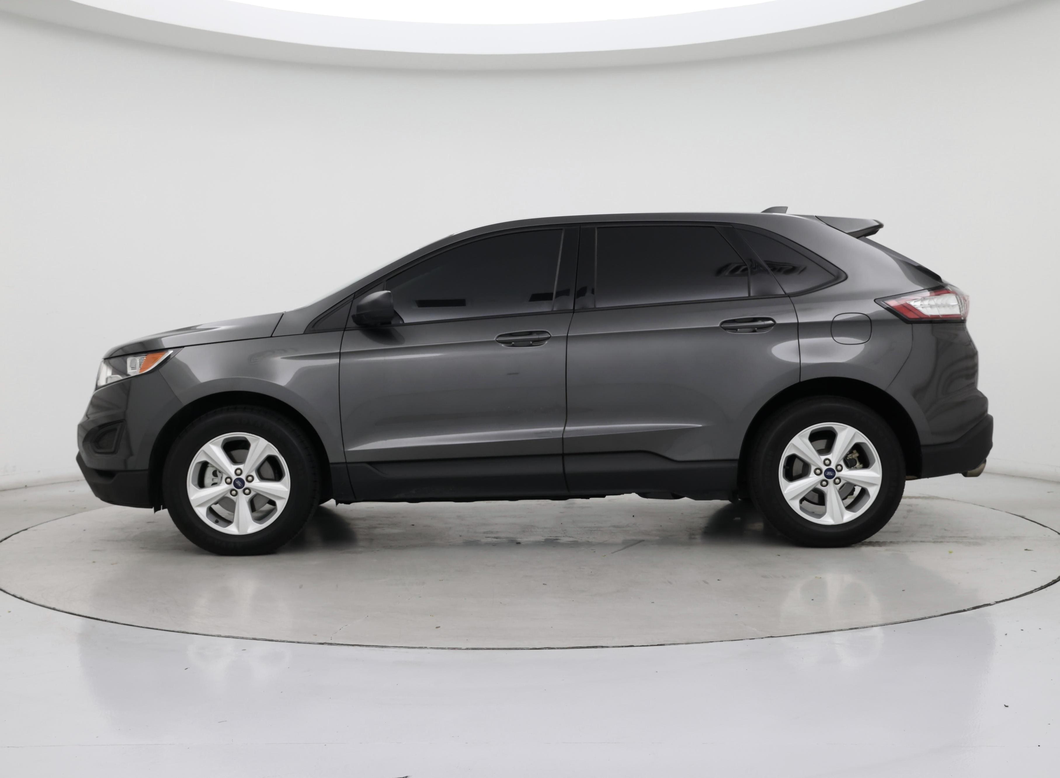 Thumbnail: 2017 Ford Edge - 3