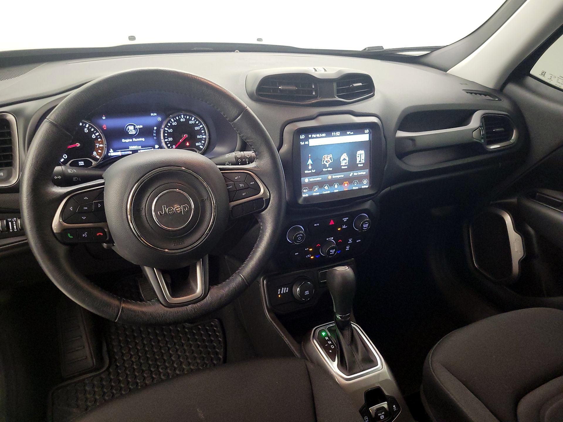 Thumbnail: 2022 Jeep Renegade - 9