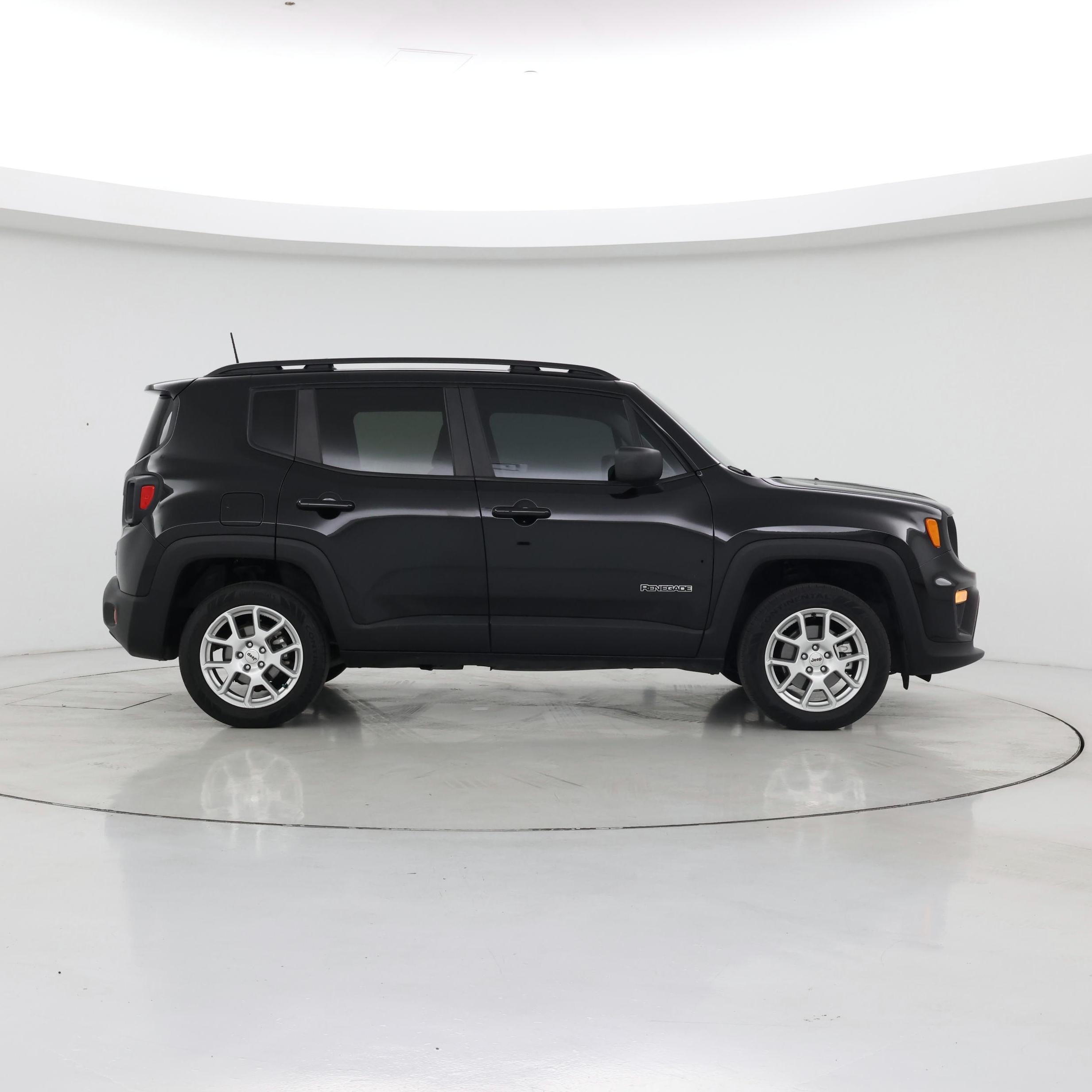 Thumbnail: 2022 Jeep Renegade - 7