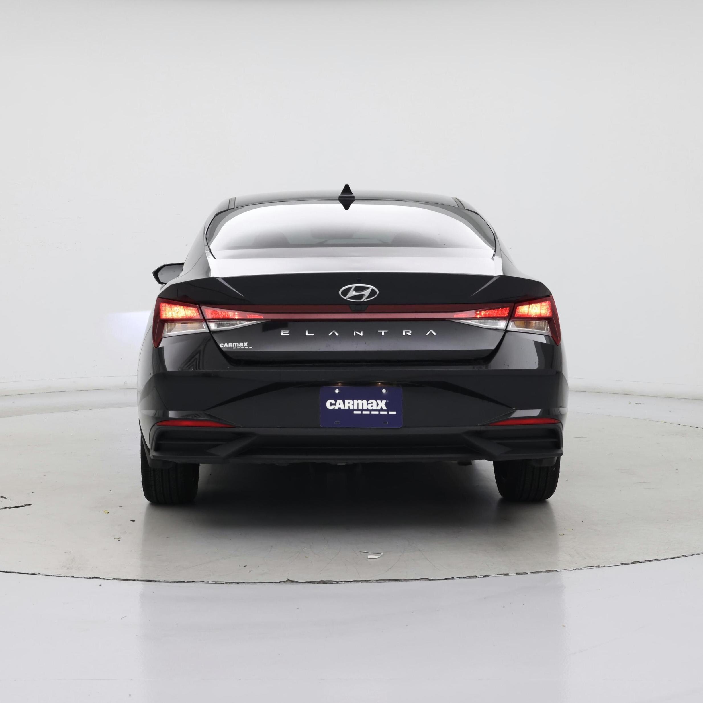 Thumbnail: 2023 Hyundai Elantra - 6