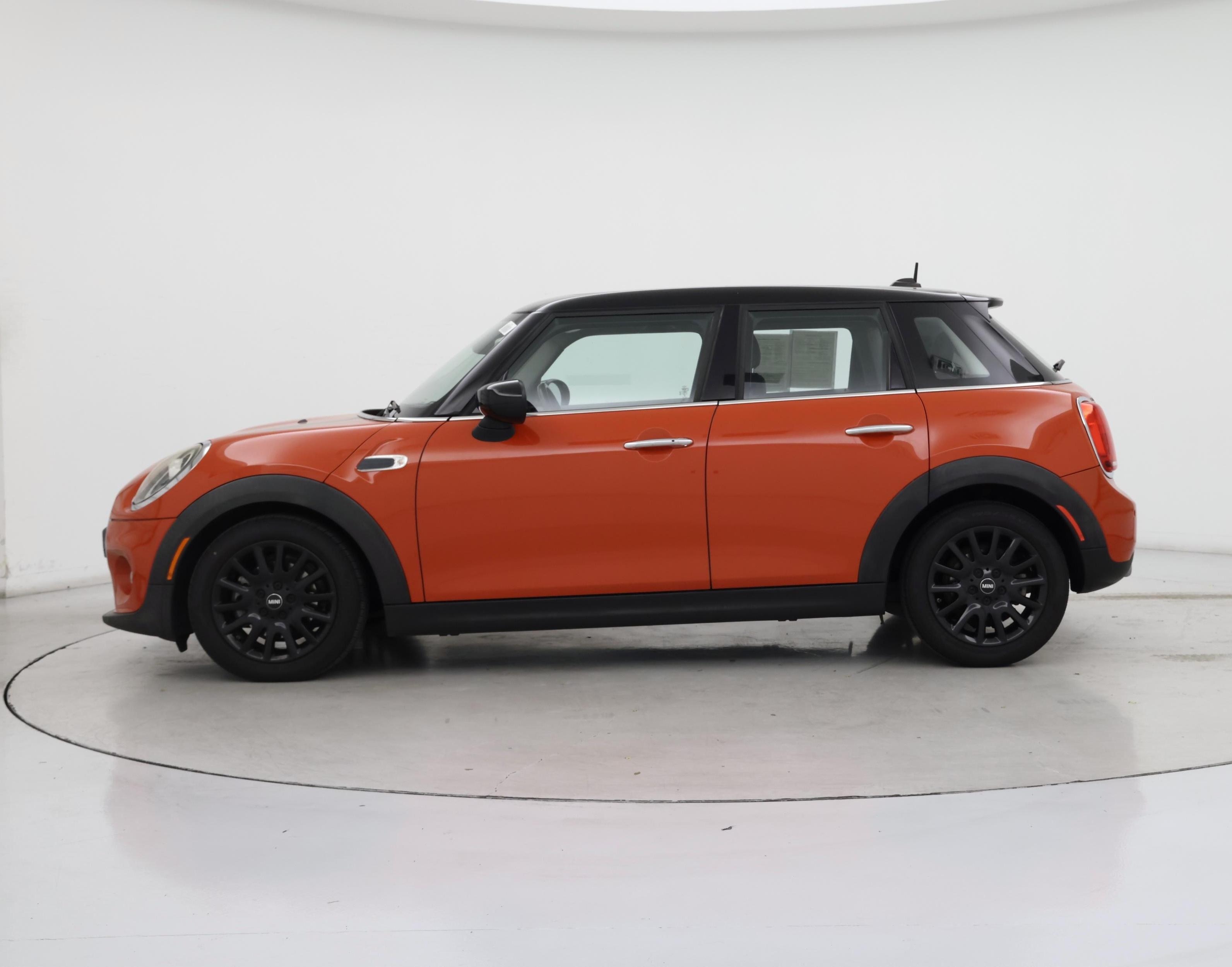 Thumbnail: 2020 MINI Cooper Hardtop - 3