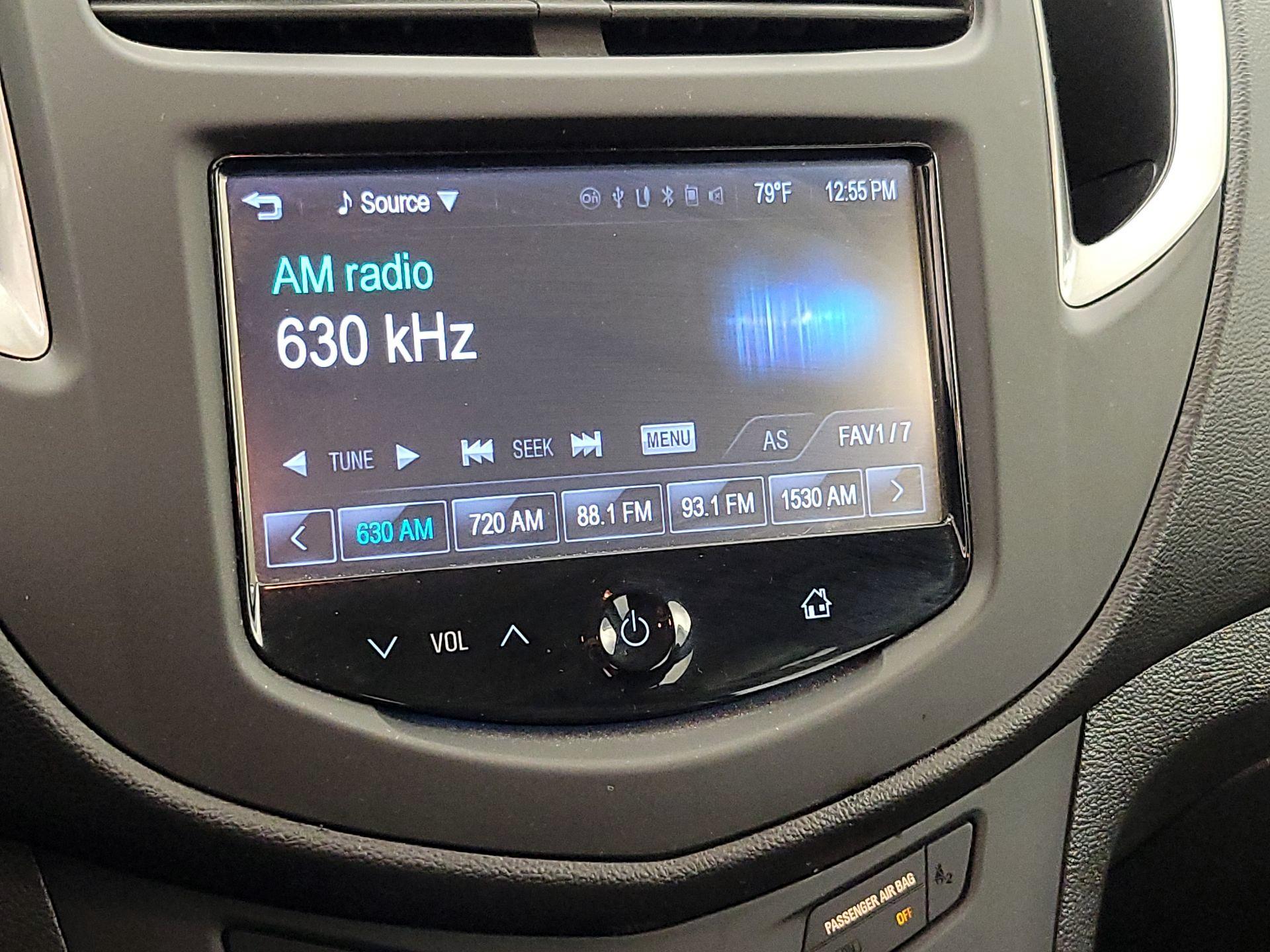 Thumbnail: 2016 Chevrolet Trax - 15