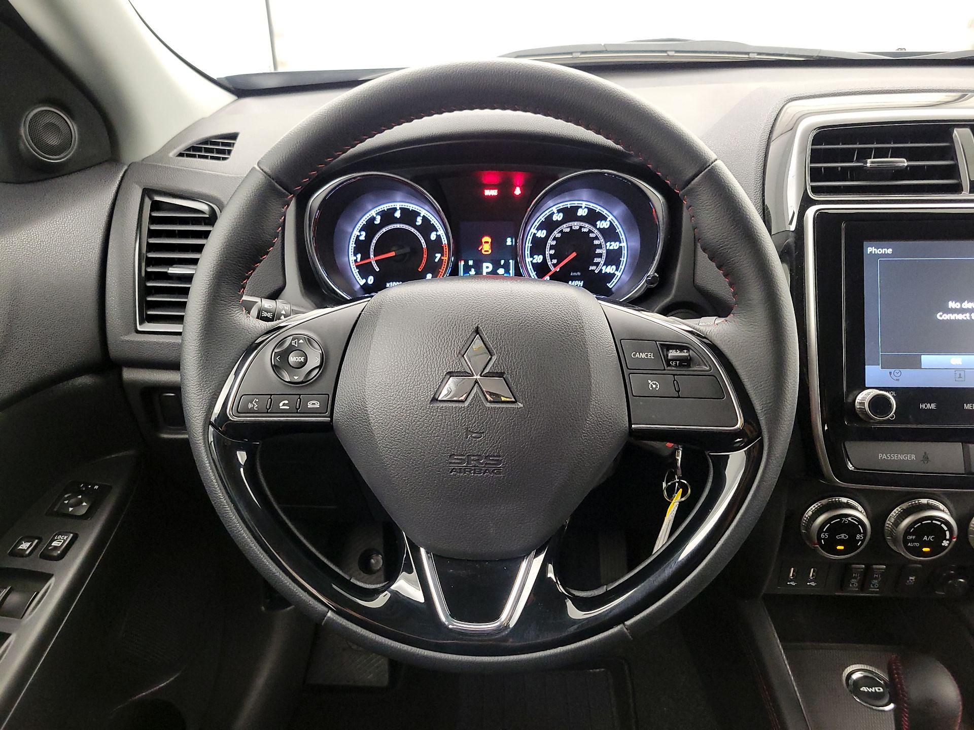 Thumbnail: 2025 Mitsubishi Outlander Sport - 10