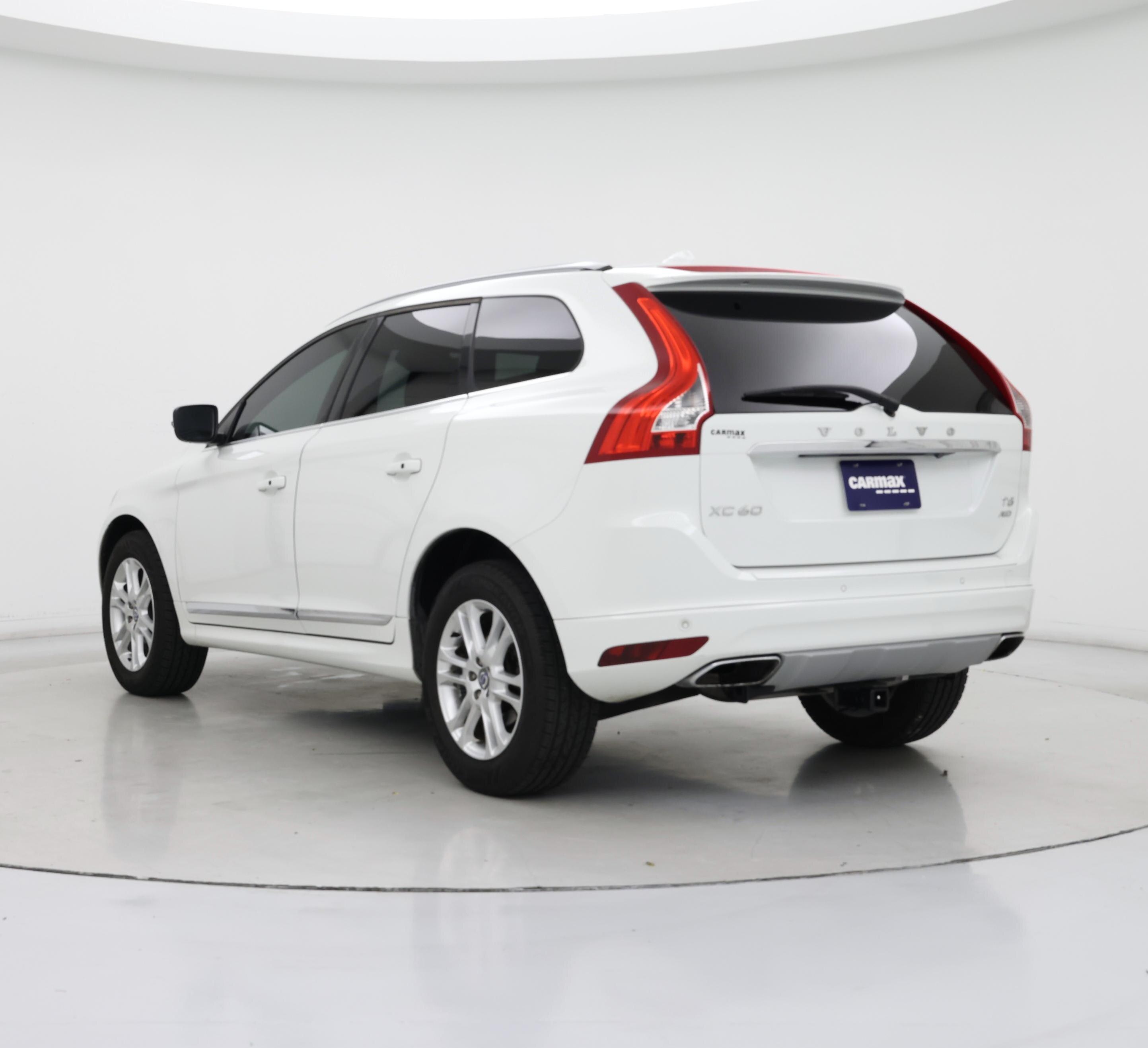 Thumbnail: 2016 Volvo XC60 - 2