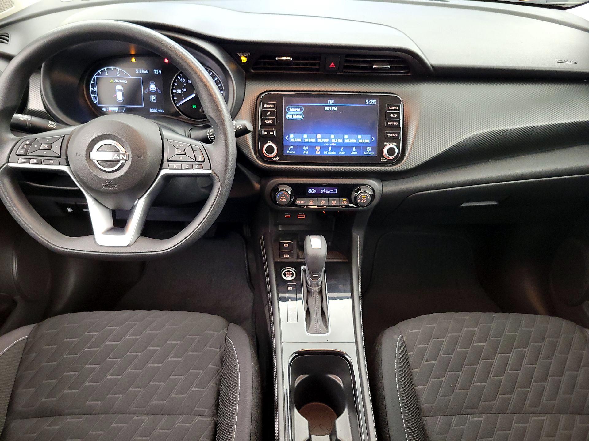 Thumbnail: 2022 Nissan Kicks - 9