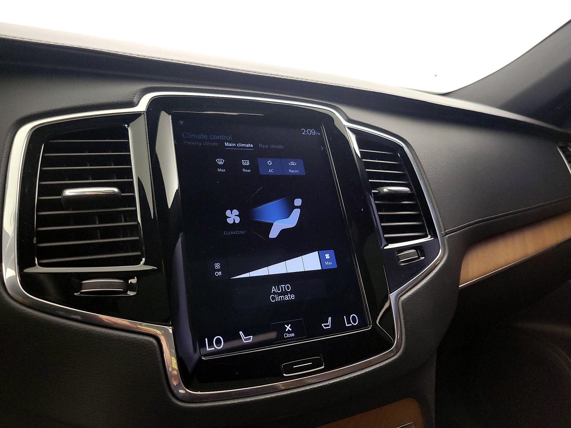 Thumbnail: 2019 Volvo XC90 - 17