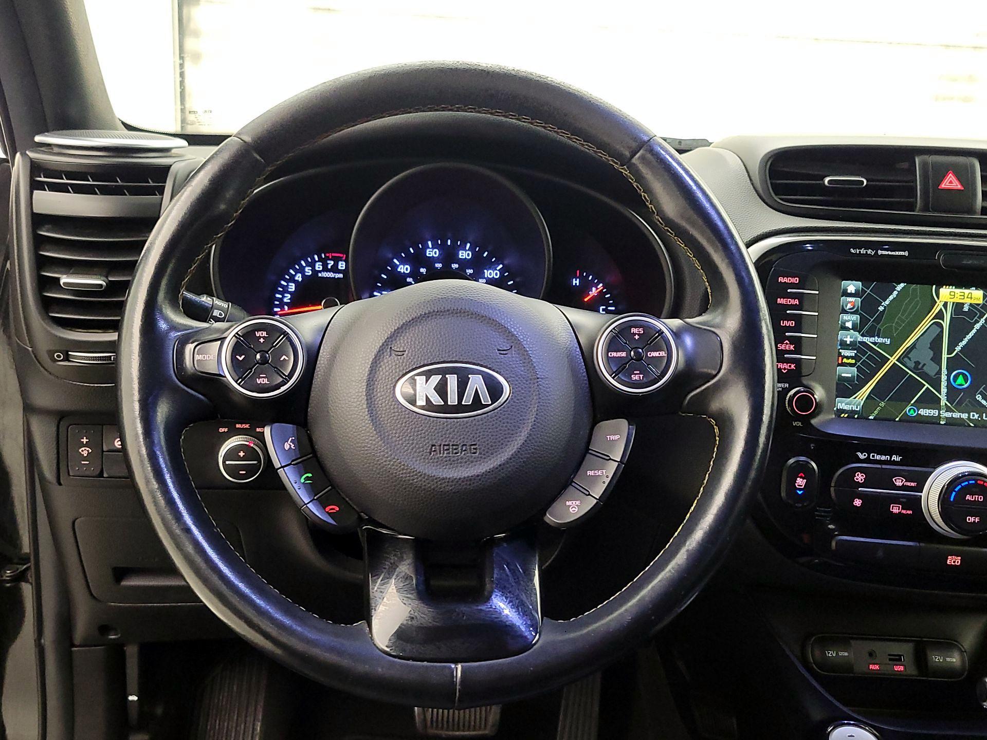 Thumbnail: 2015 Kia Soul - 10