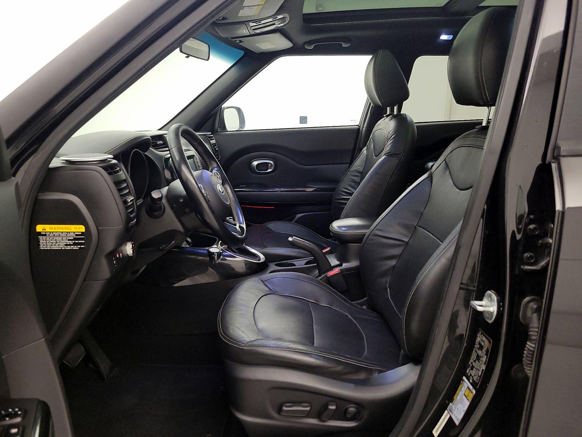 Thumbnail: 2015 Kia Soul - 11