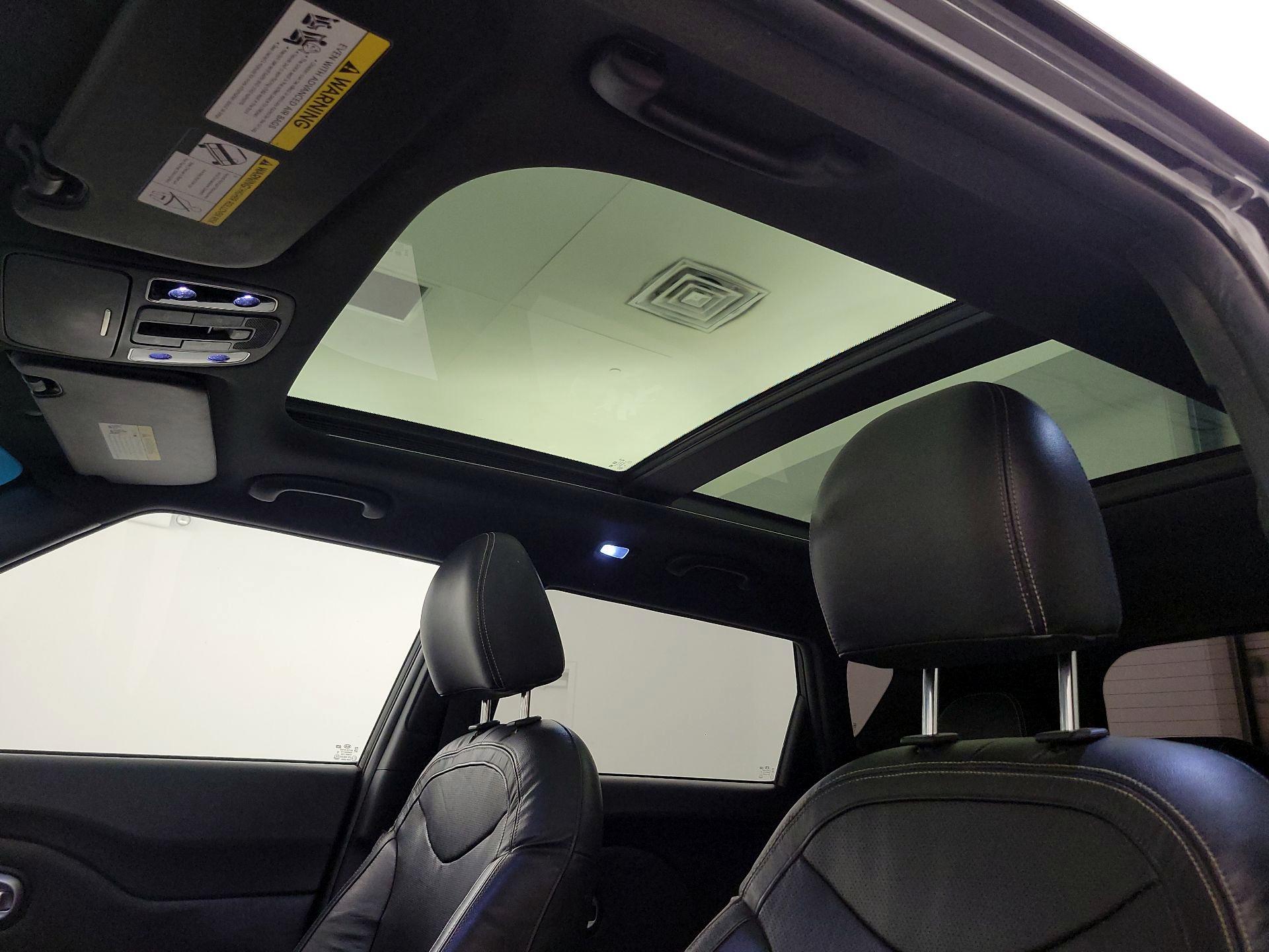 Thumbnail: 2015 Kia Soul - 20