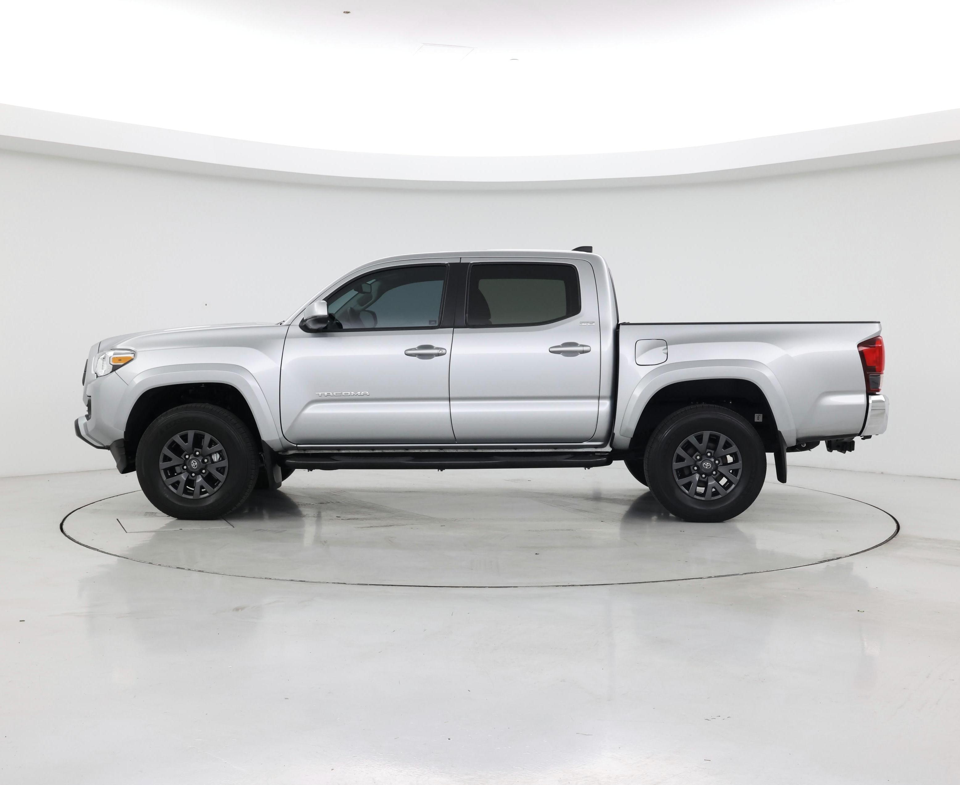 Thumbnail: 2023 Toyota Tacoma - 3