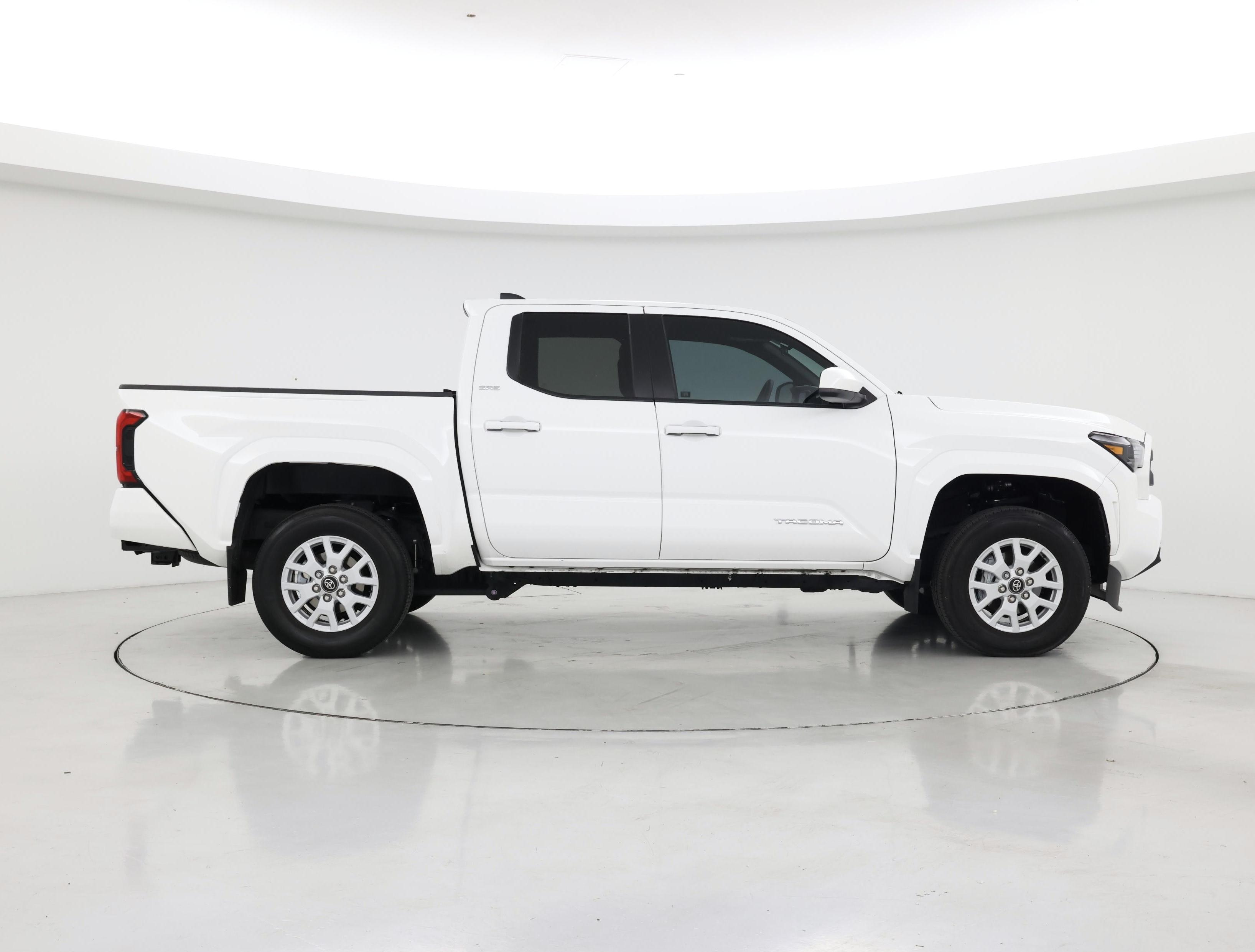 Thumbnail: 2024 Toyota Tacoma - 7