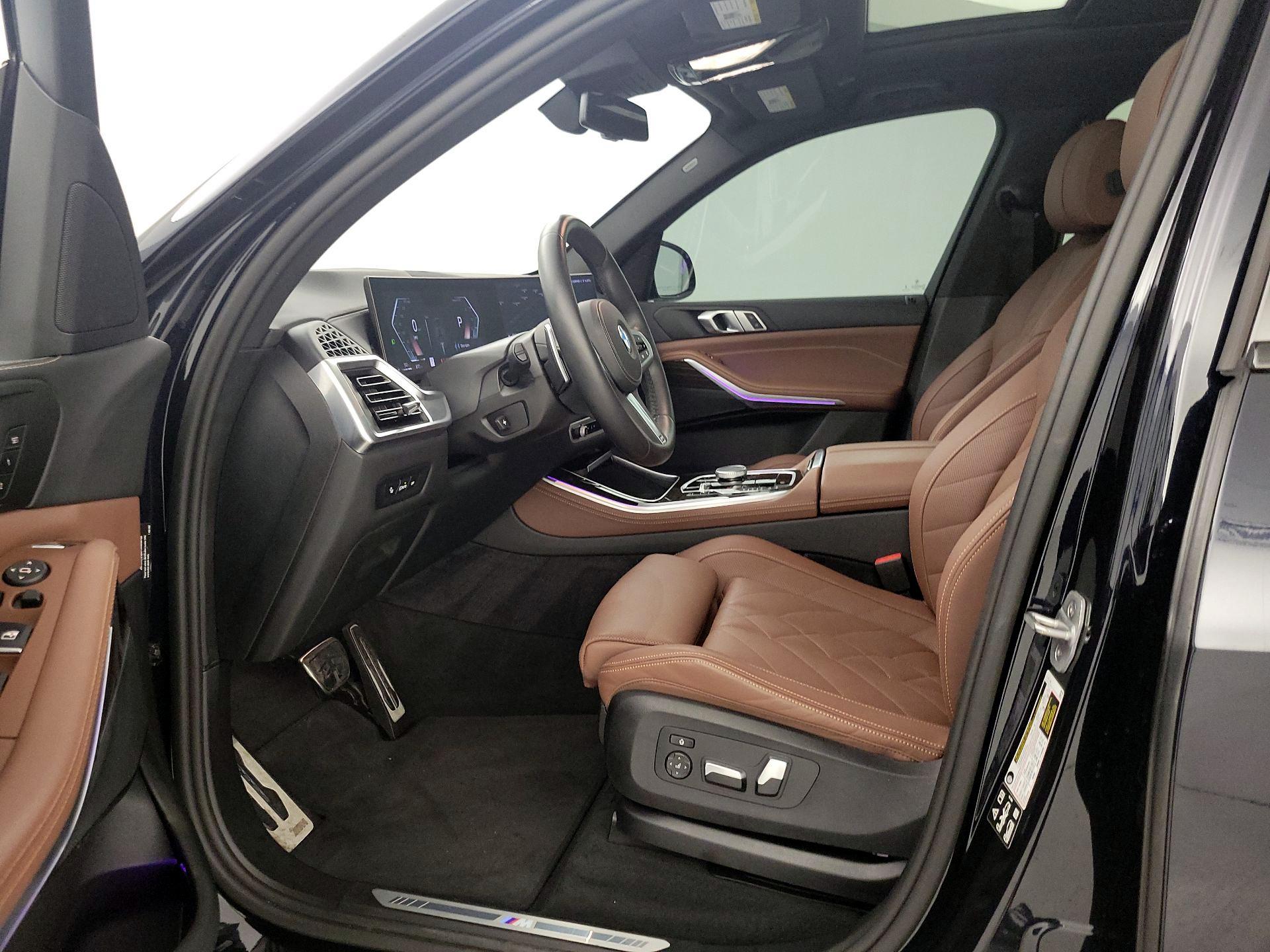 Thumbnail: 2024 BMW X5 - 11