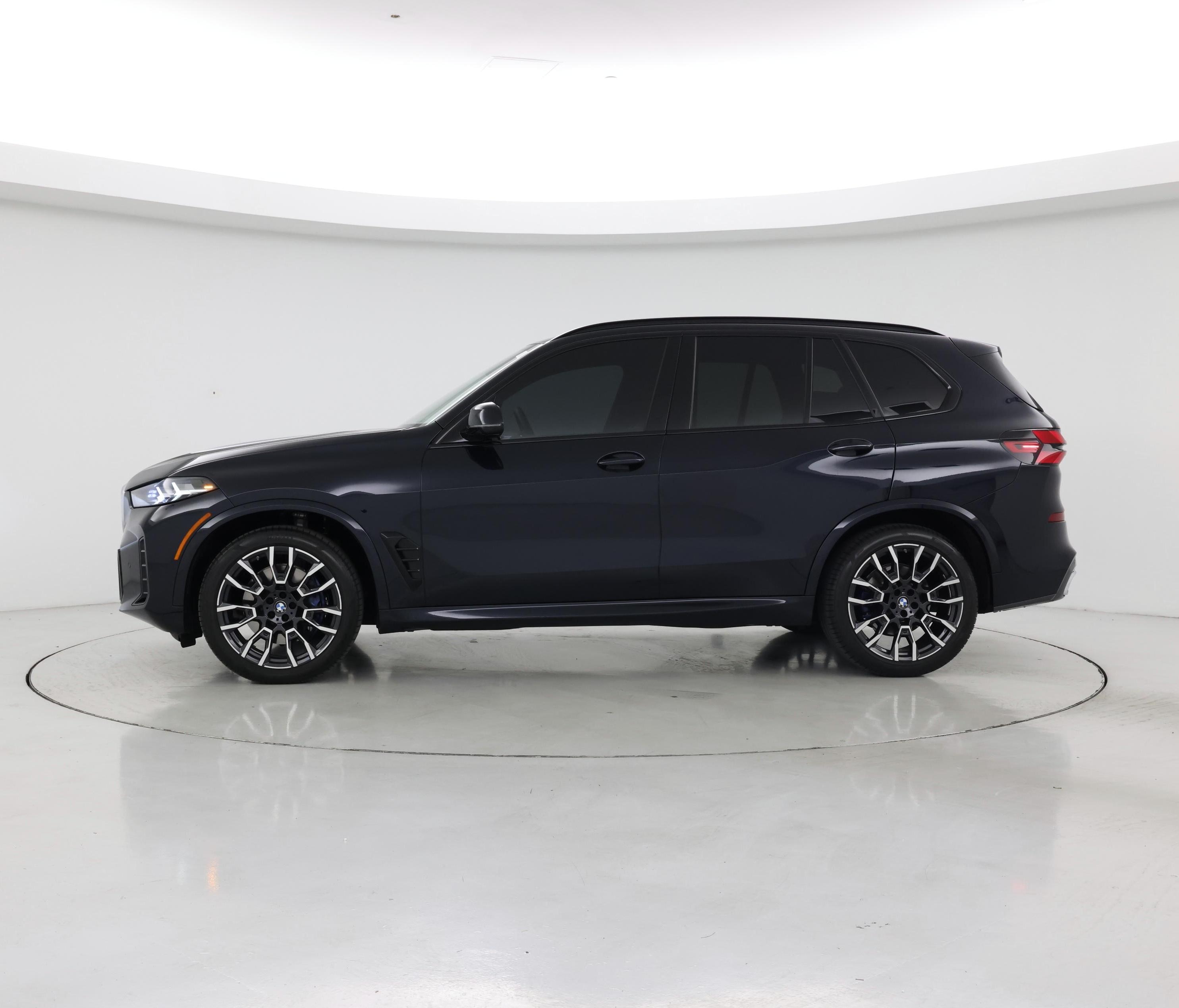 Thumbnail: 2024 BMW X5 - 3