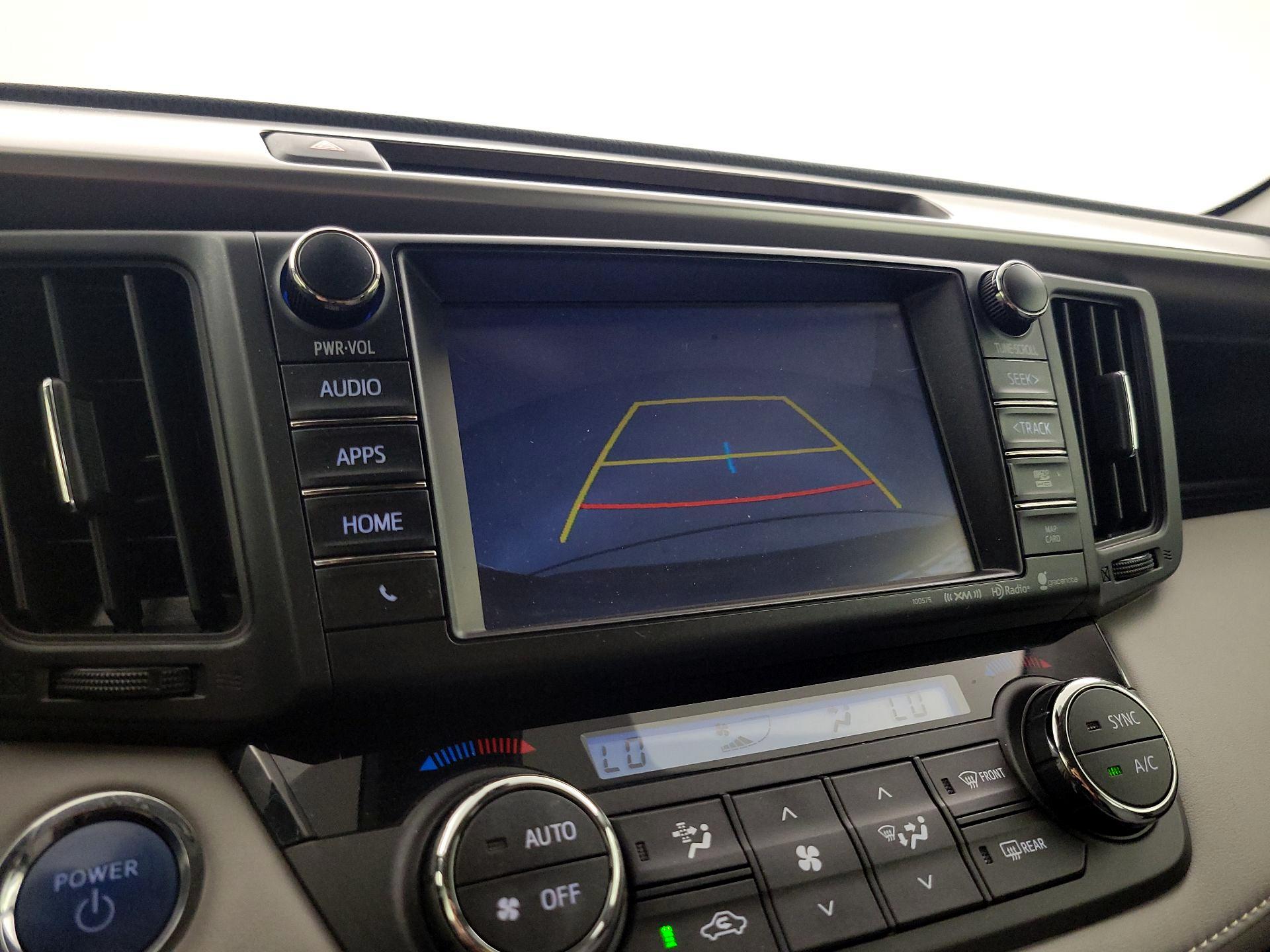 Thumbnail: 2018 Toyota RAV4 - 14
