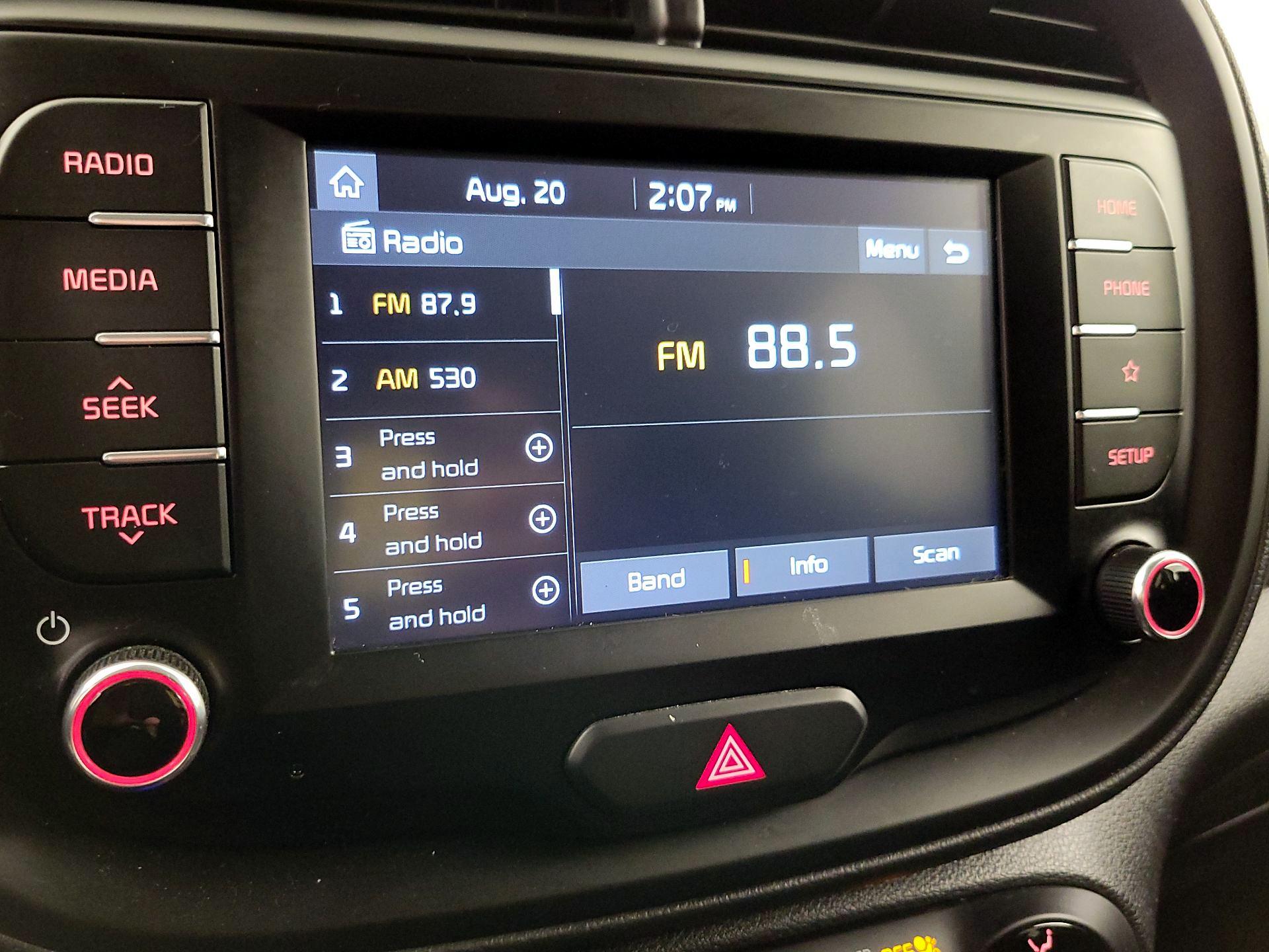 Thumbnail: 2020 Kia Soul - 15