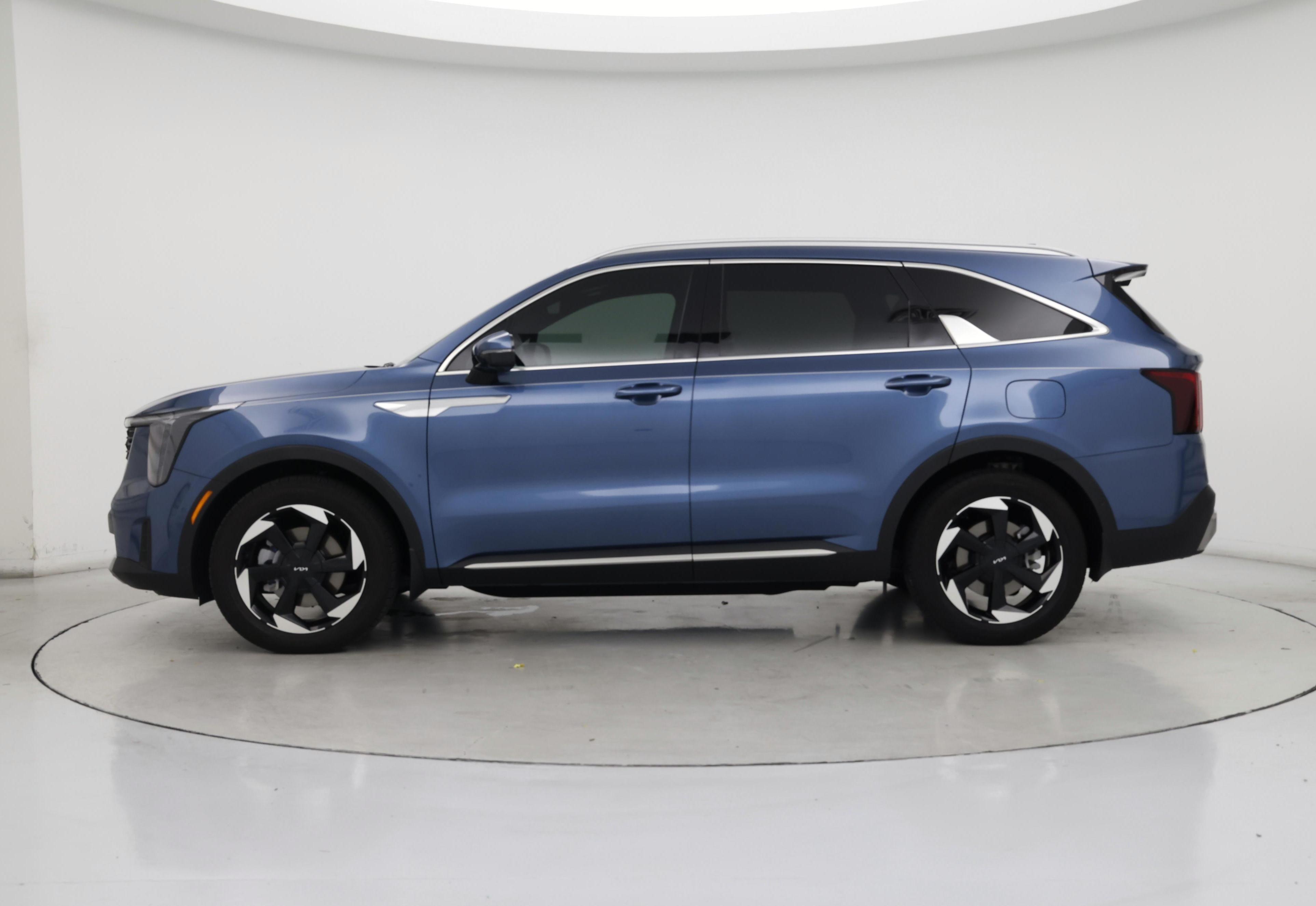 Thumbnail: 2025 Kia Sorento - 3