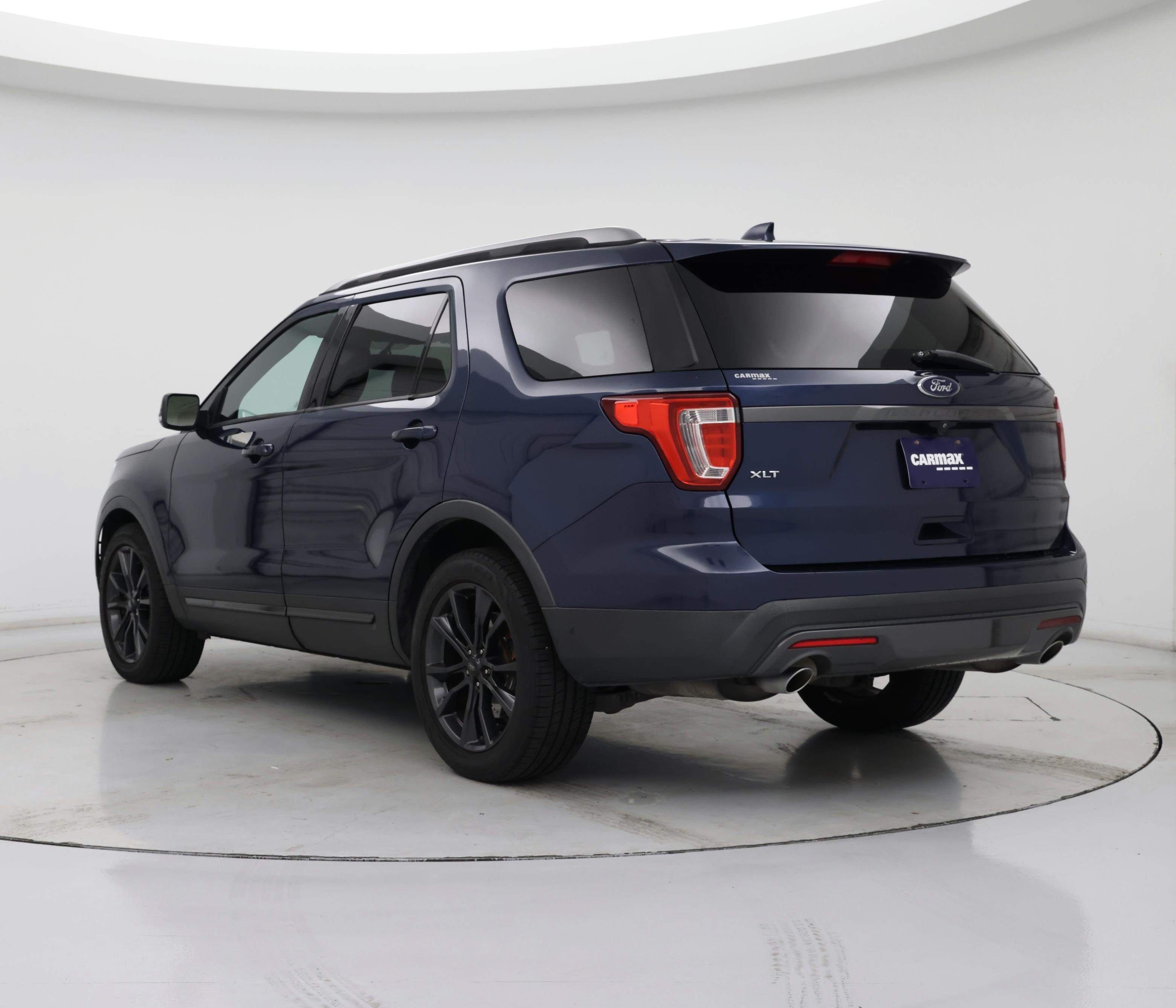 Thumbnail: 2017 Ford Explorer - 2
