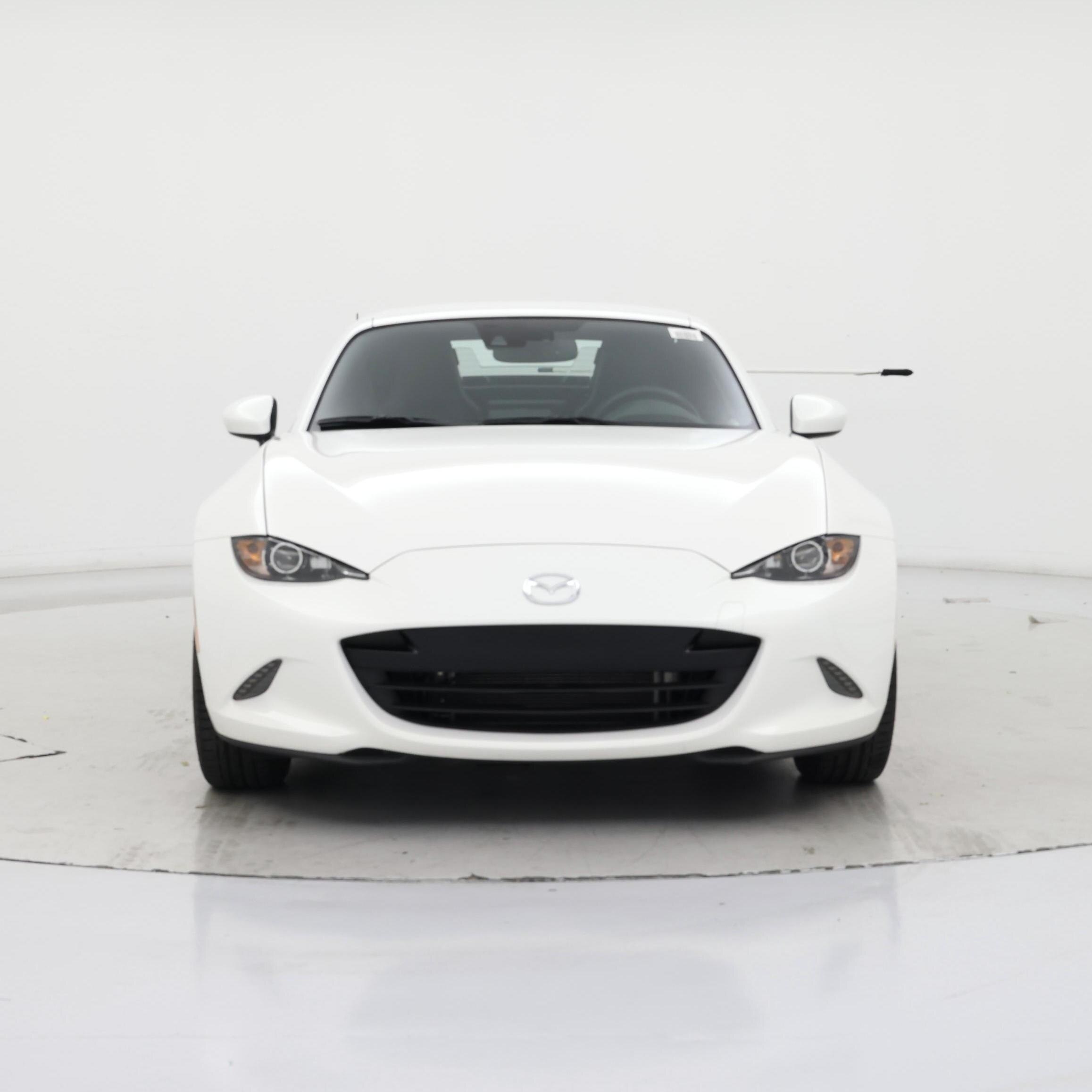 Thumbnail: 2017 Mazda MX-5 Miata - 5