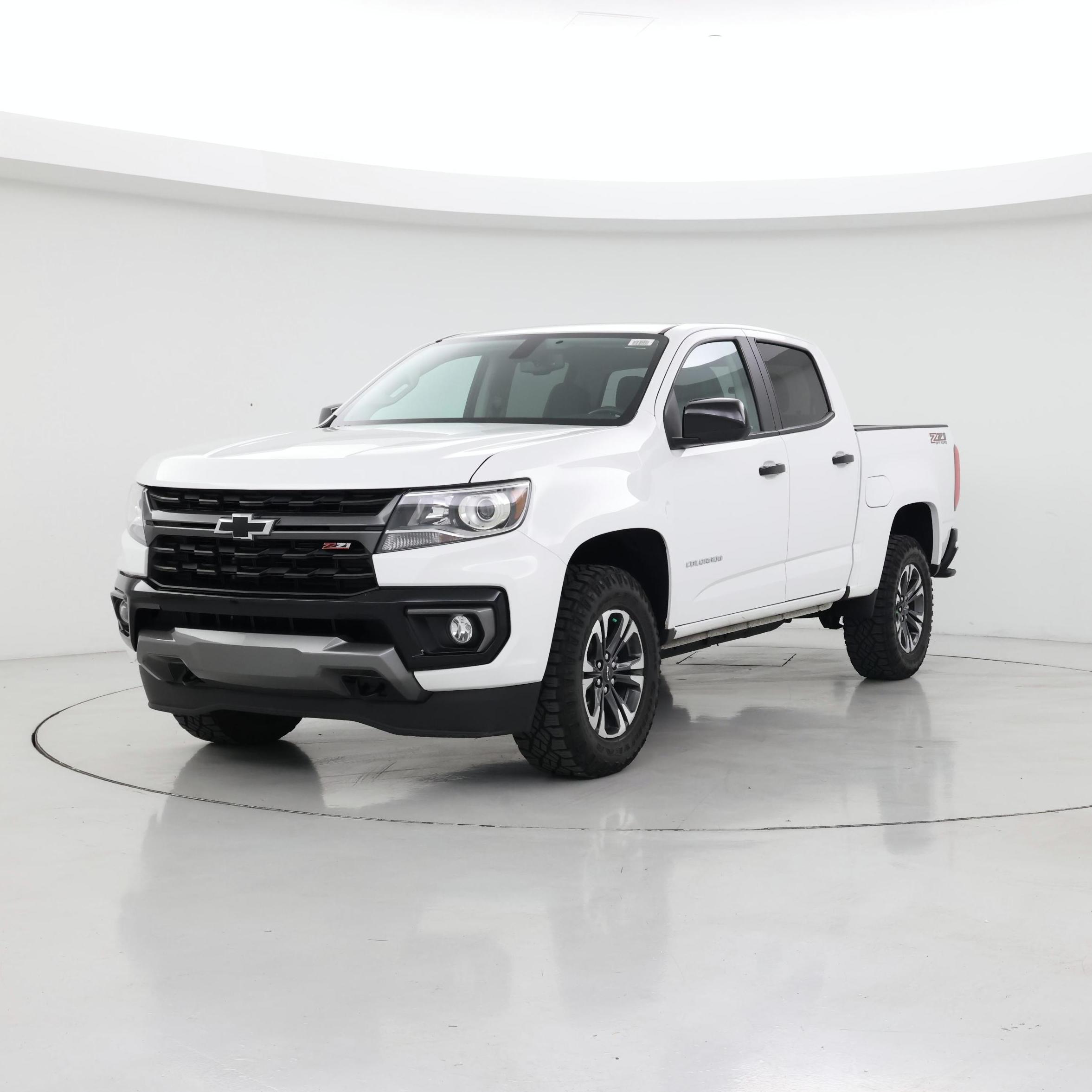Thumbnail: 2022 Chevrolet Colorado - 4