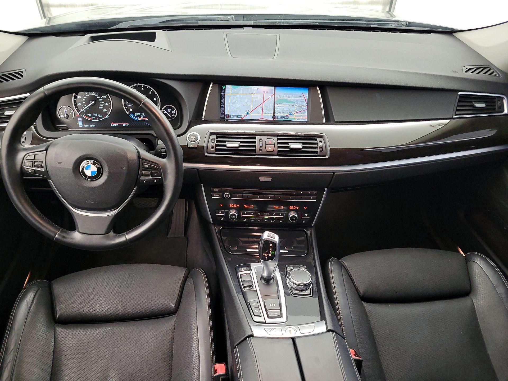 Thumbnail: 2015 BMW 5 Series - 9