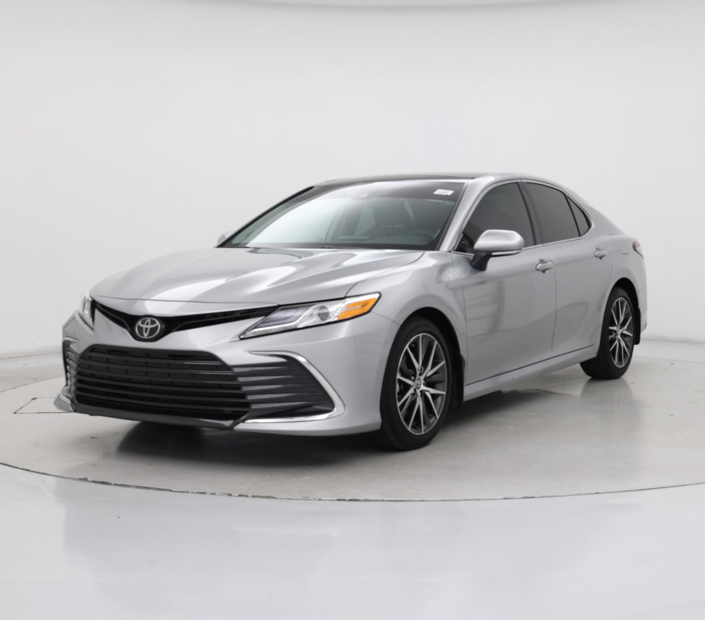 Thumbnail: 2023 Toyota Camry - 4