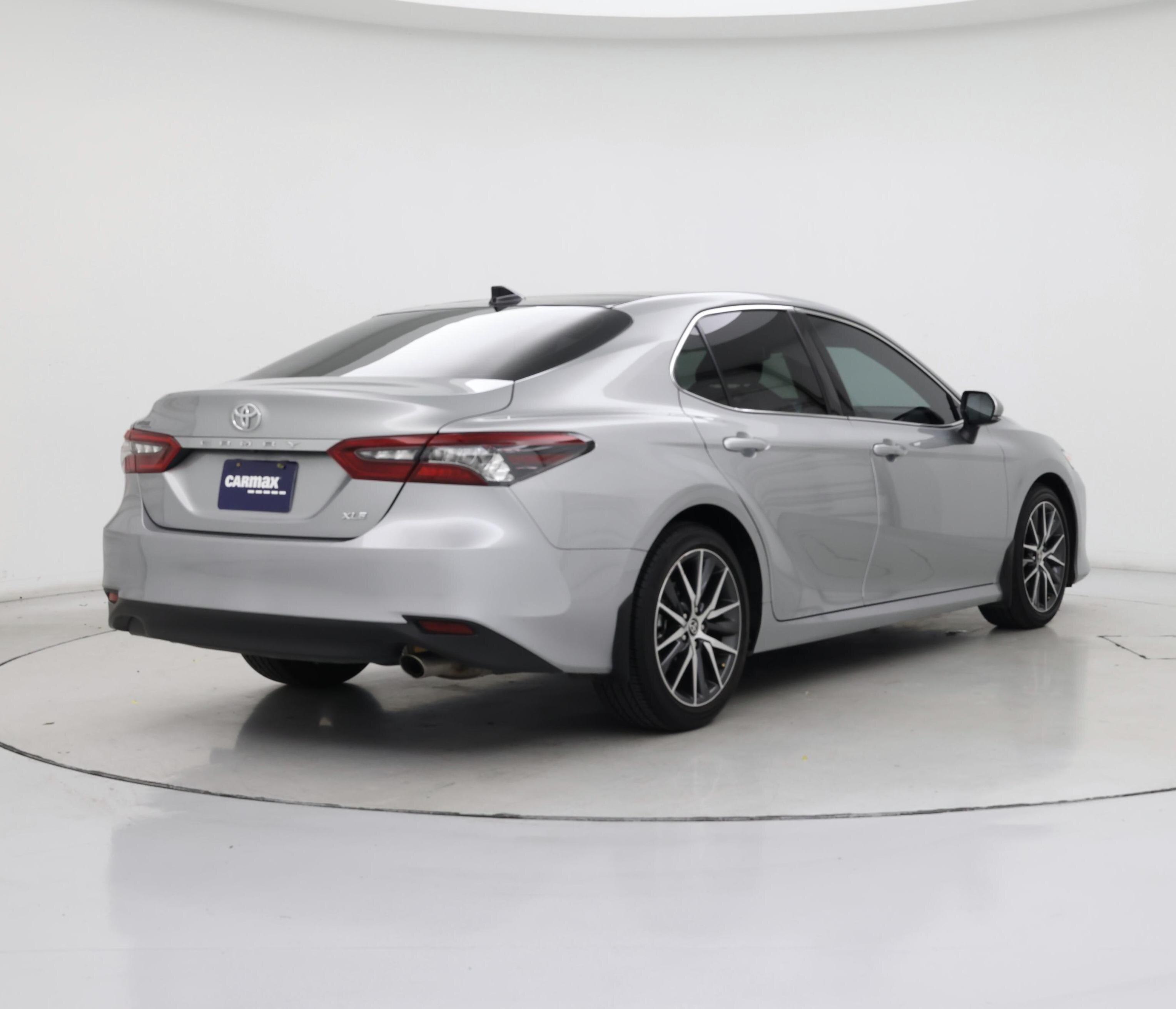 Thumbnail: 2023 Toyota Camry - 8