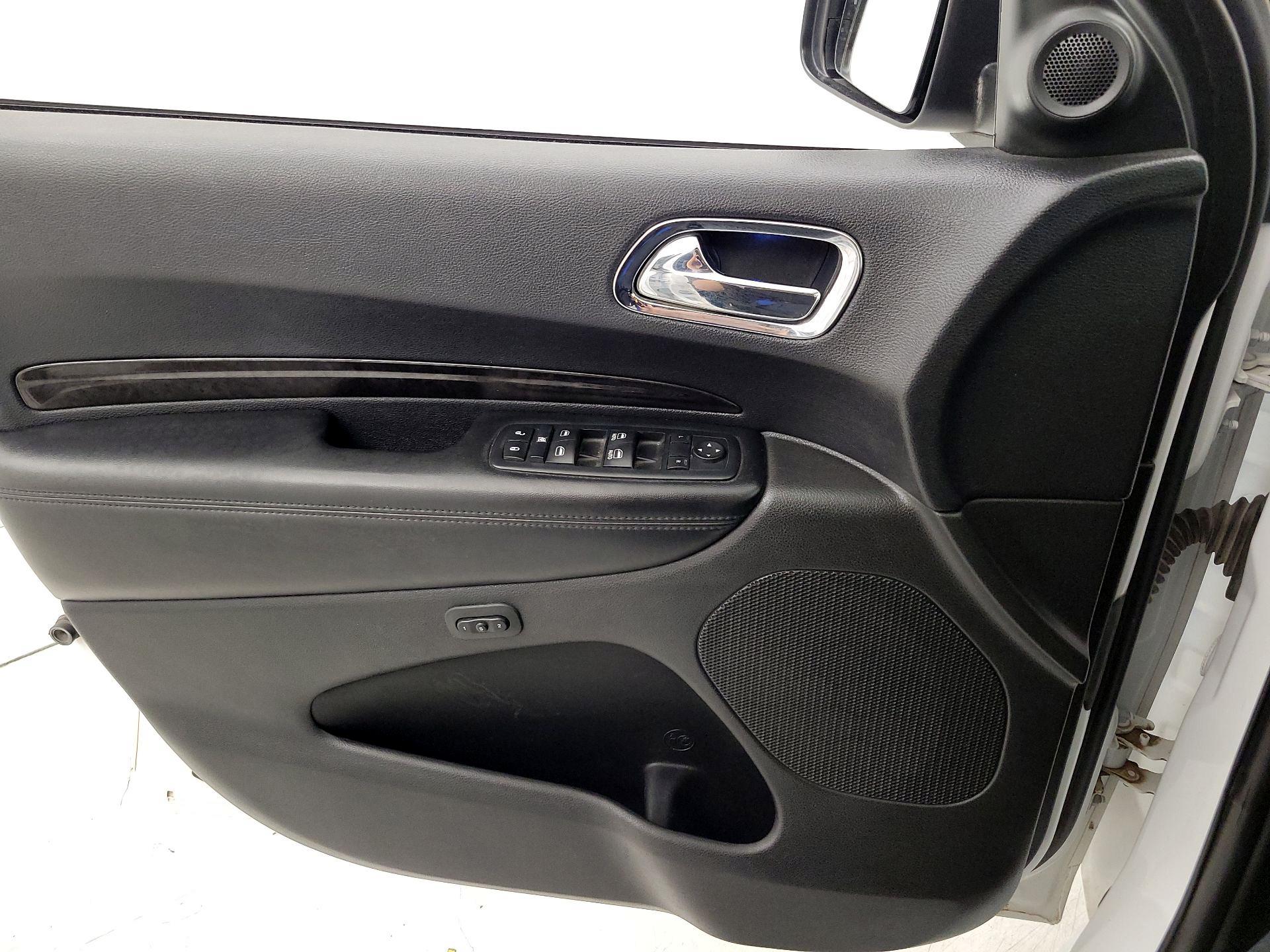 Thumbnail: 2016 Dodge Durango - 12