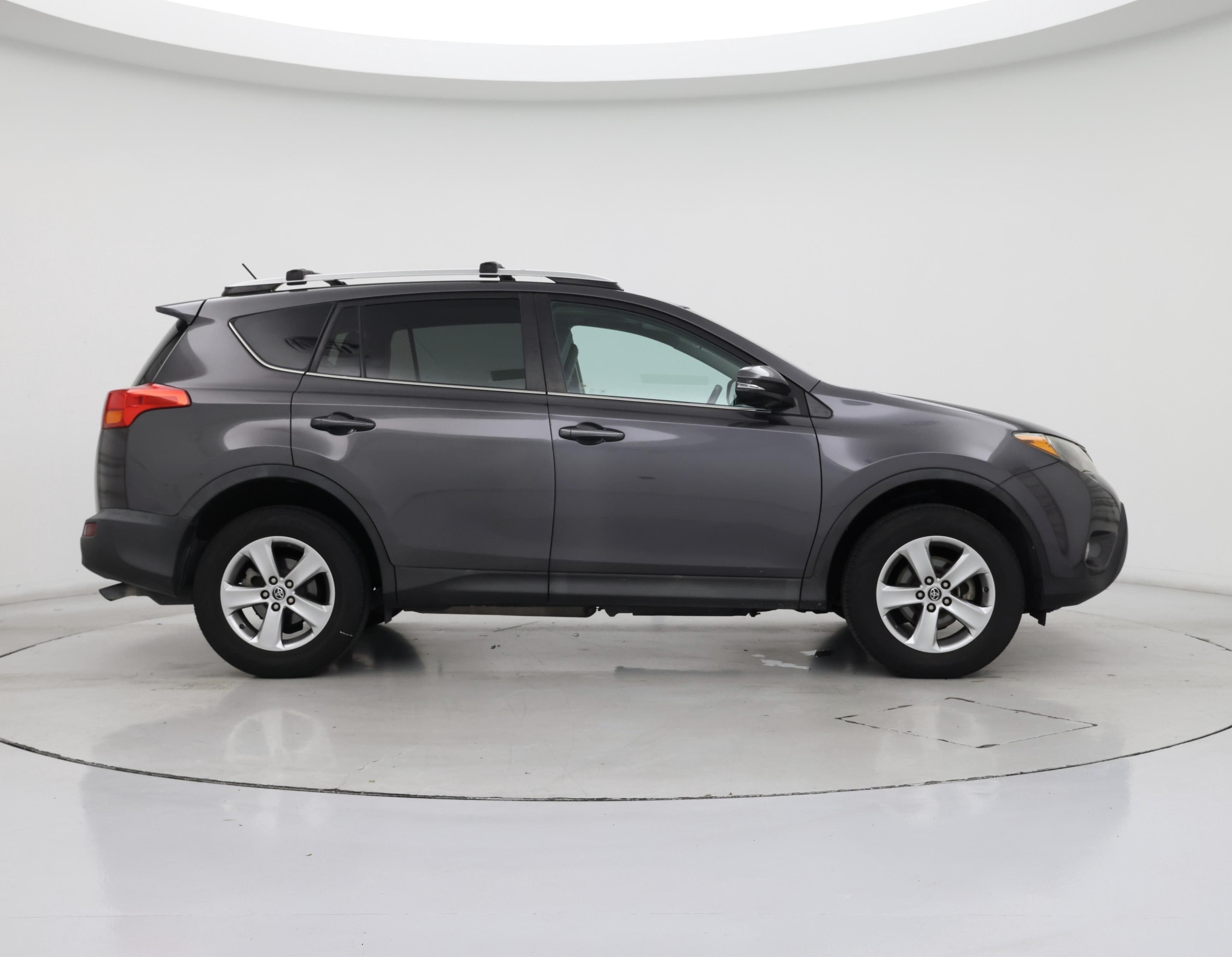 Thumbnail: 2015 Toyota RAV4 - 7