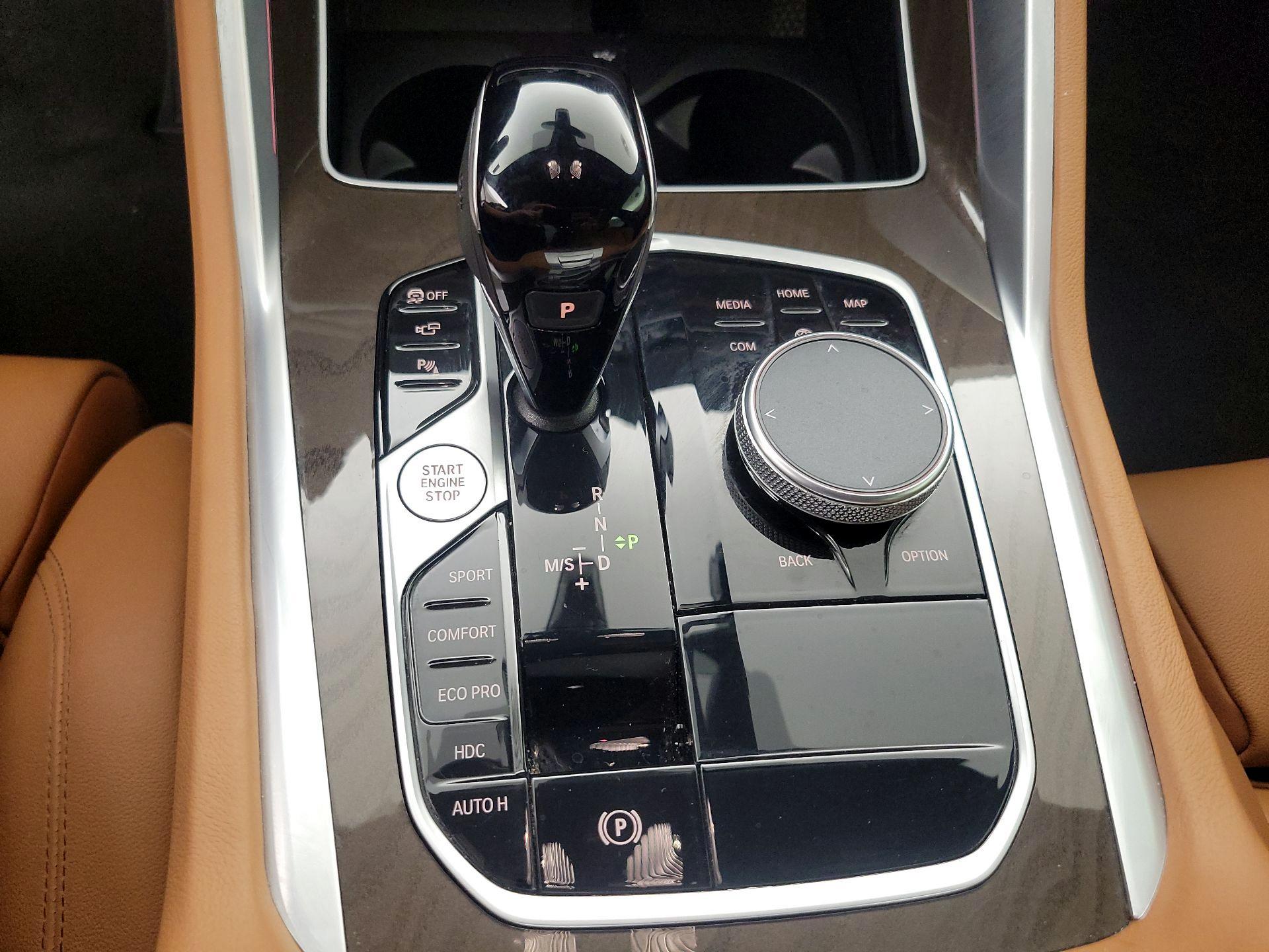 Thumbnail: 2022 BMW X6 - 18