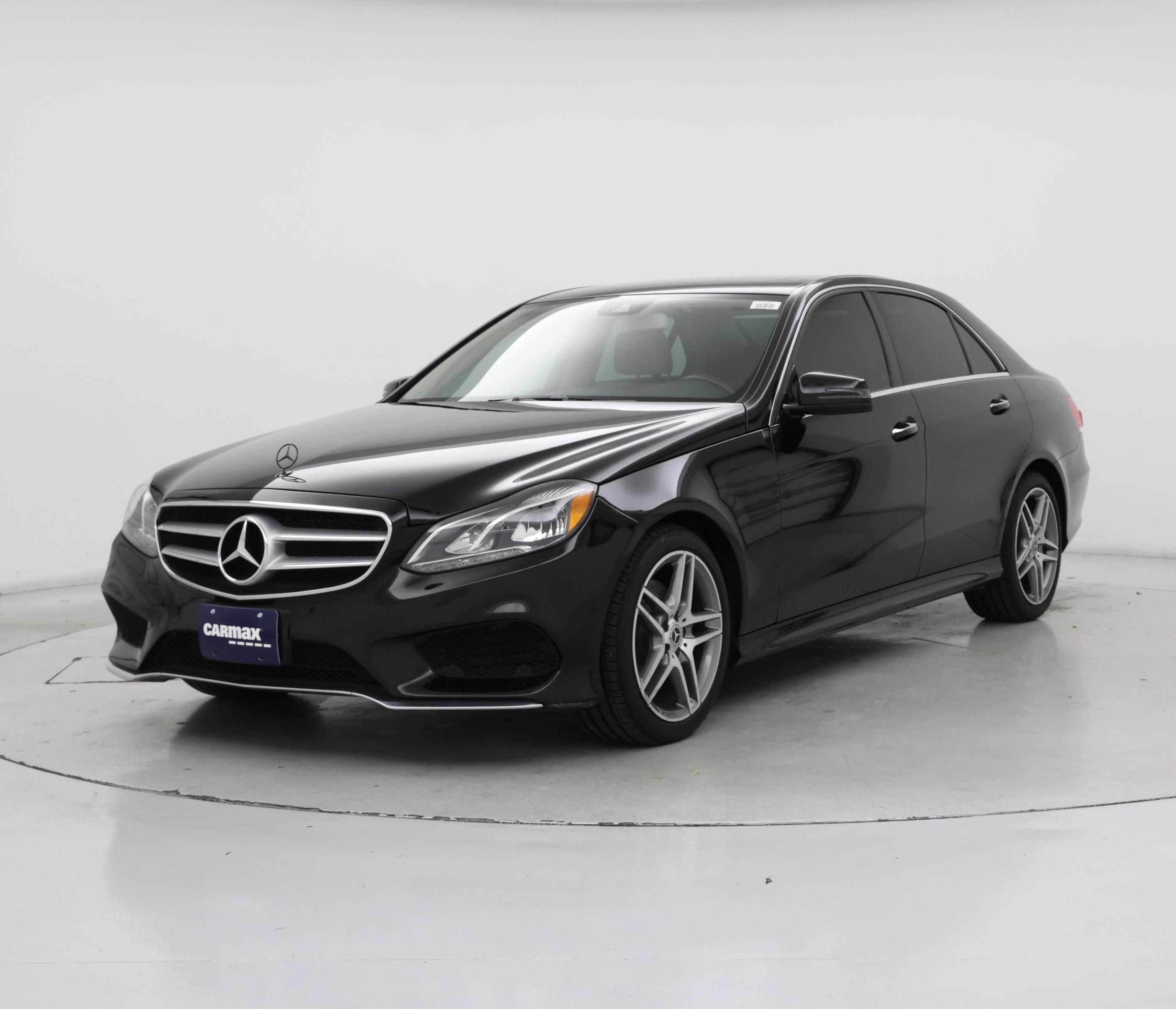 Thumbnail: 2016 Mercedes-Benz E-Class - 4