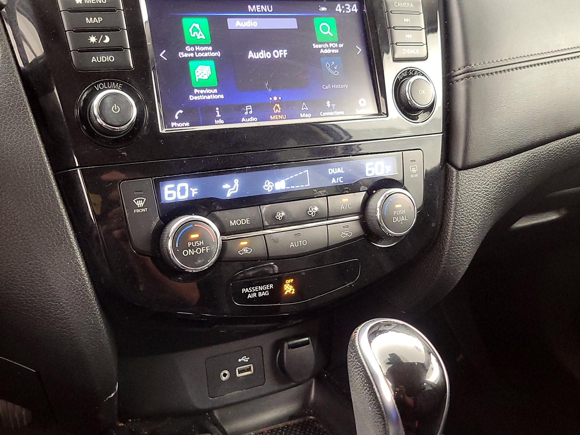 Thumbnail: 2019 Nissan Rogue - 17