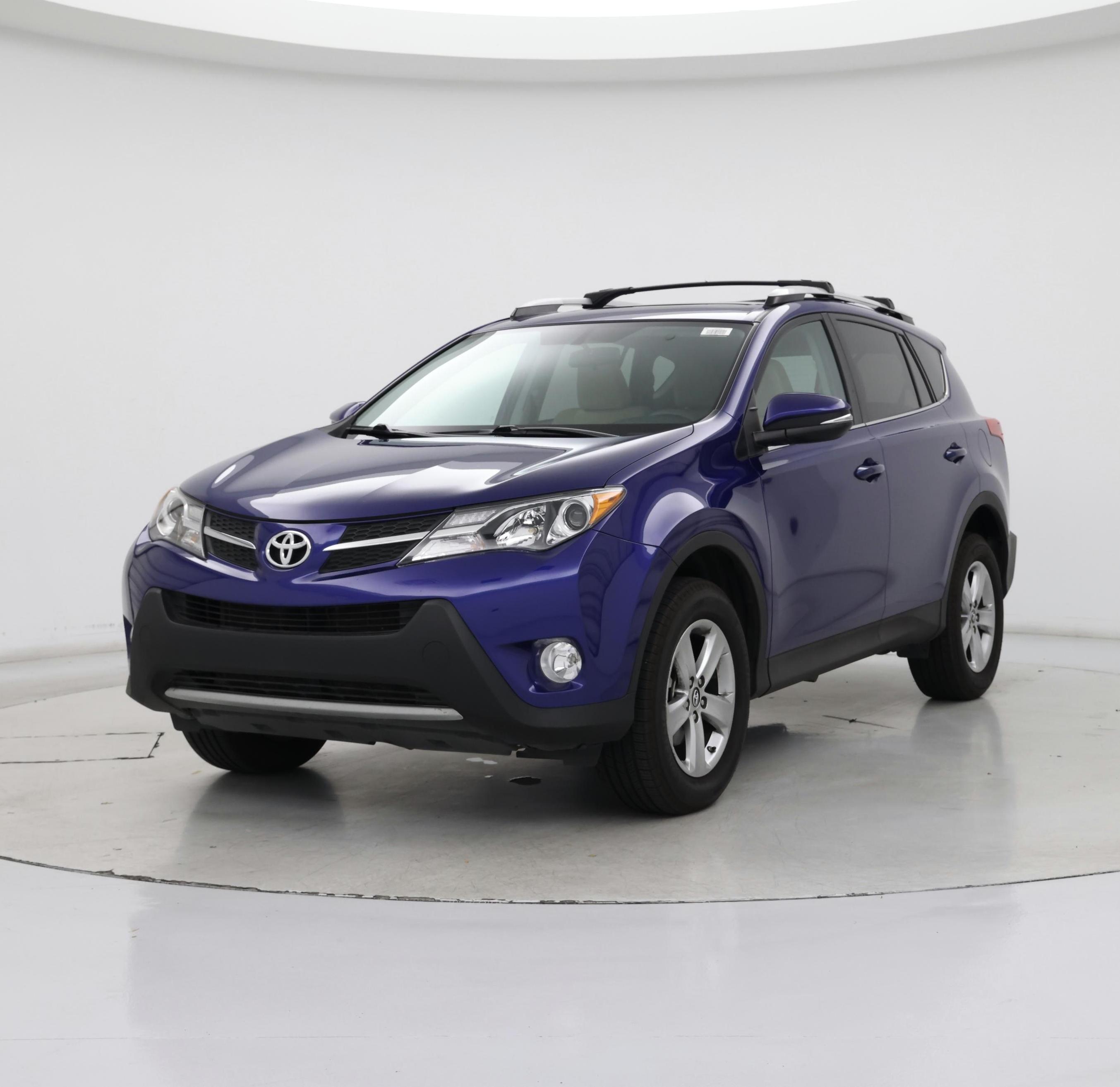 Thumbnail: 2015 Toyota RAV4 - 4