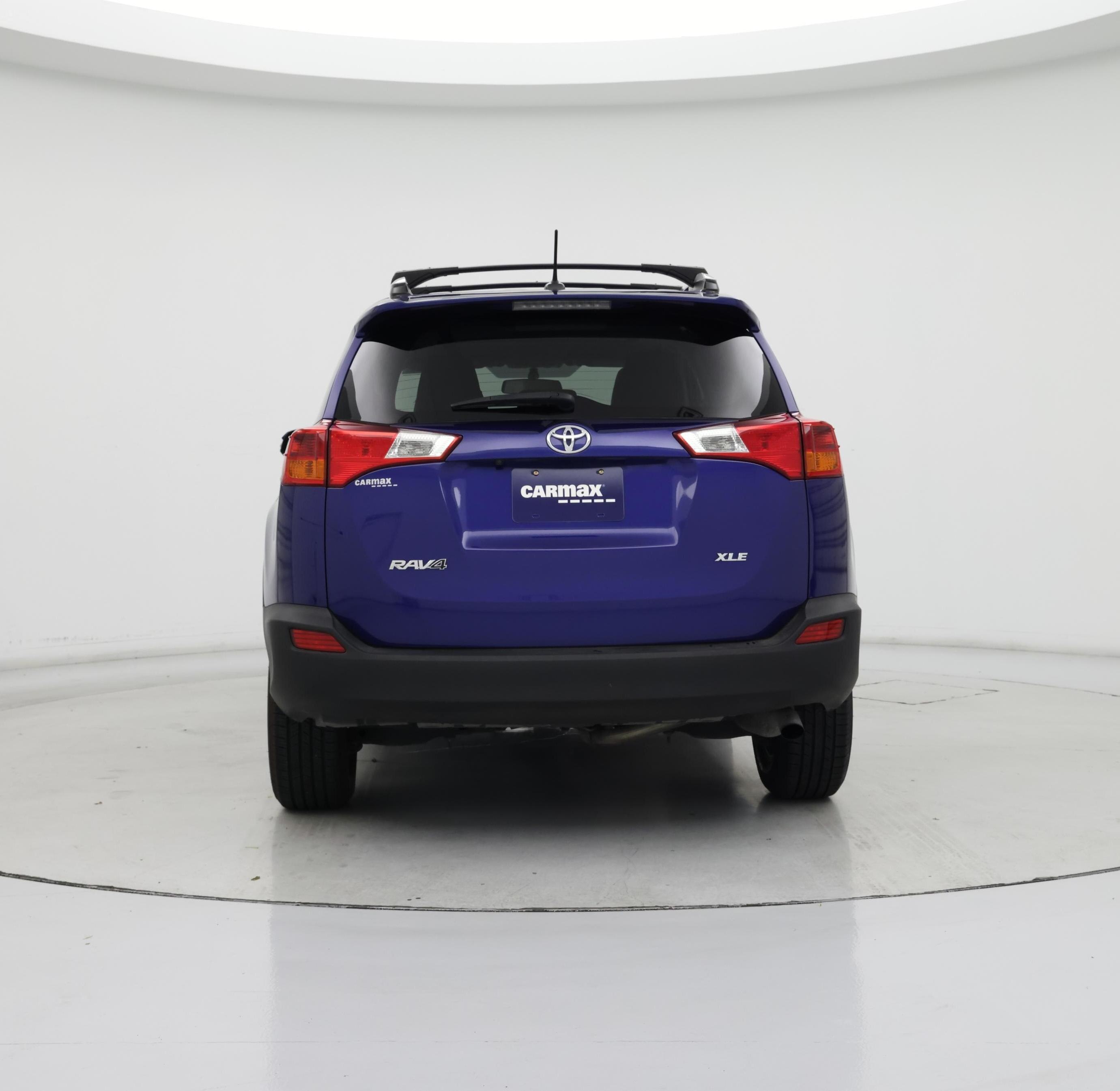 Thumbnail: 2015 Toyota RAV4 - 6