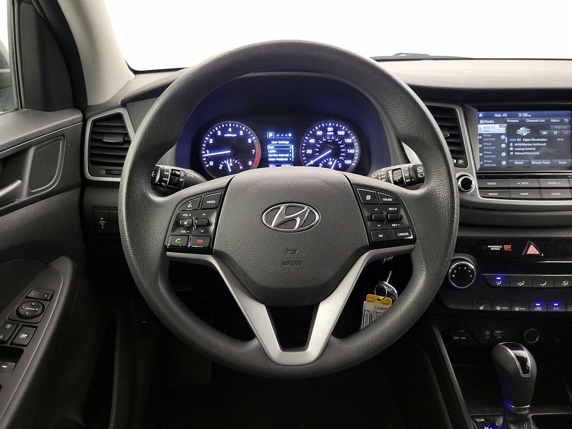 Thumbnail: 2018 Hyundai Tucson - 10