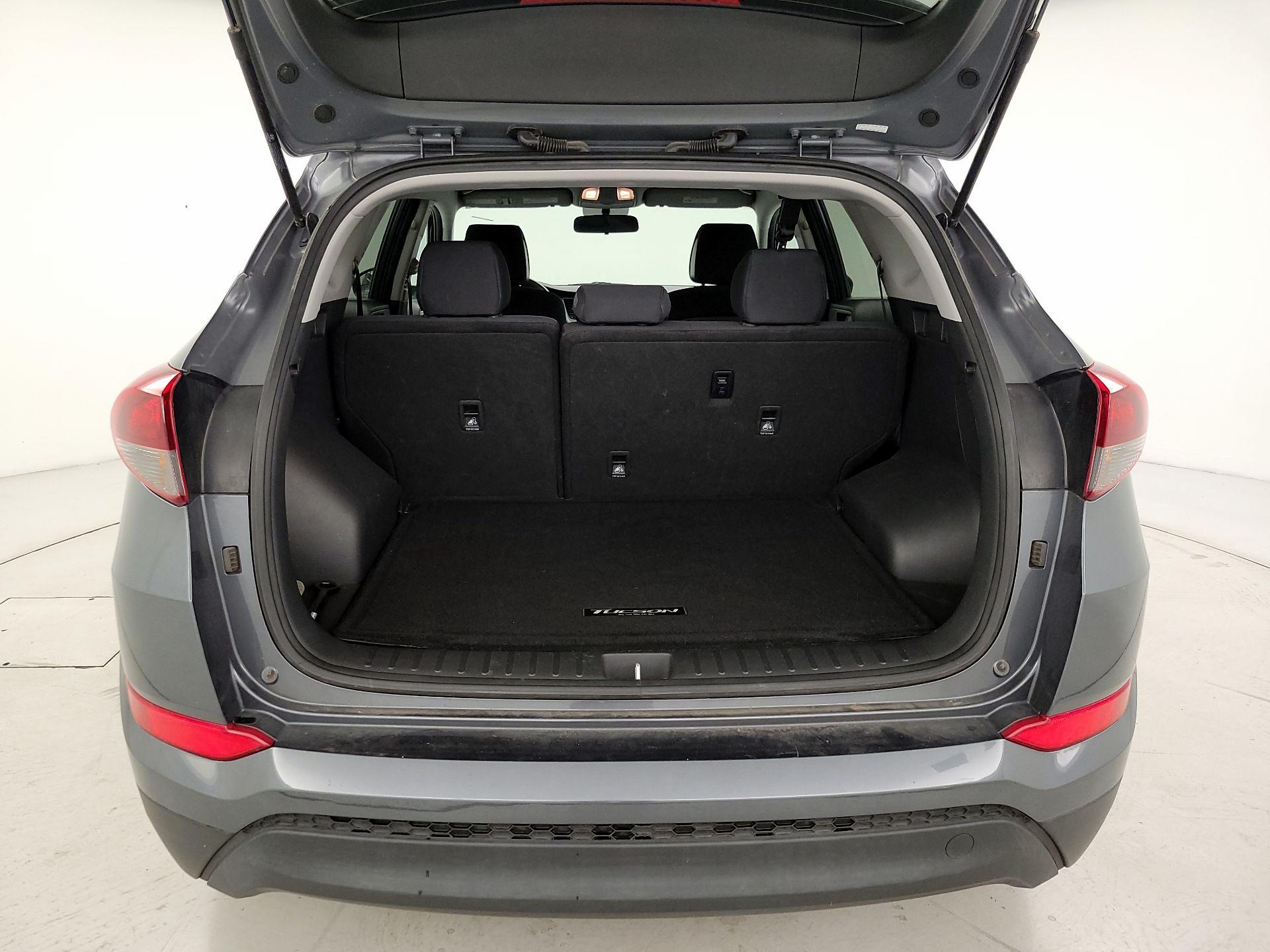 Thumbnail: 2018 Hyundai Tucson - 20