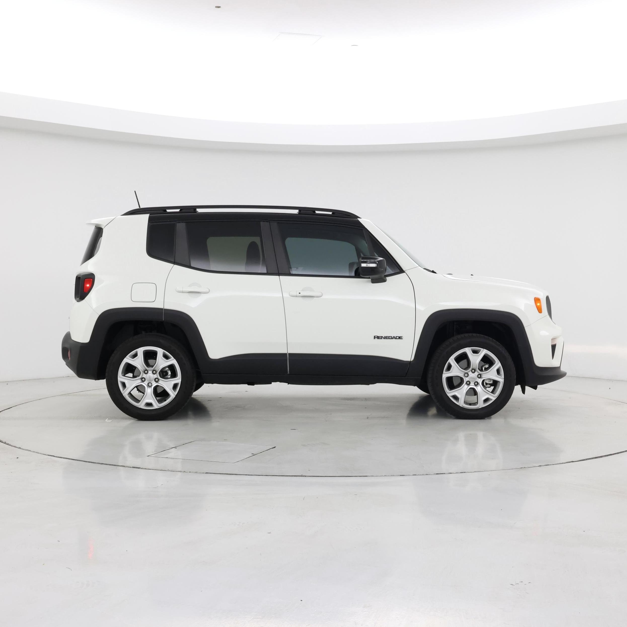 Thumbnail: 2023 Jeep Renegade - 7