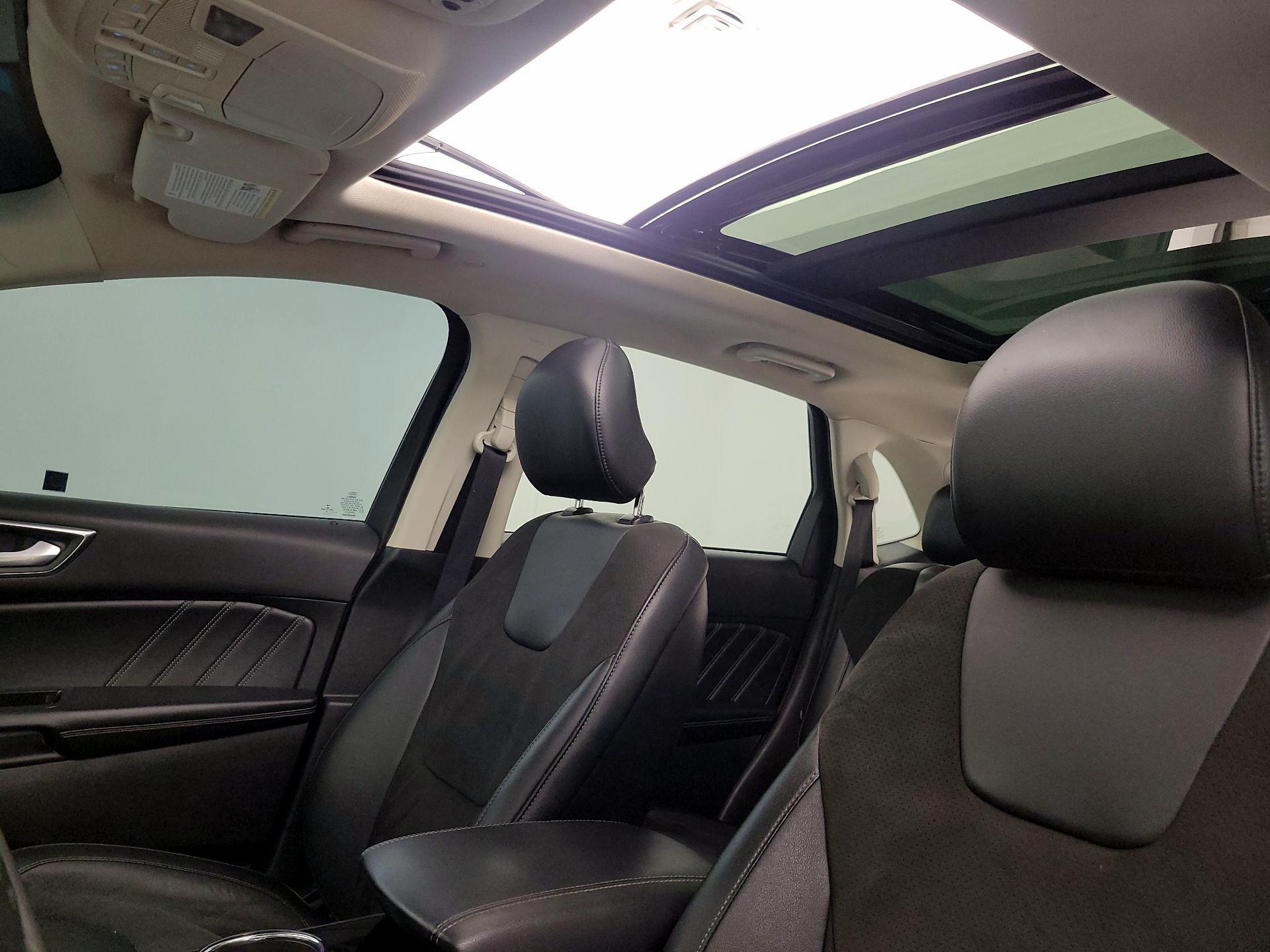Thumbnail: 2018 Ford Edge - 20