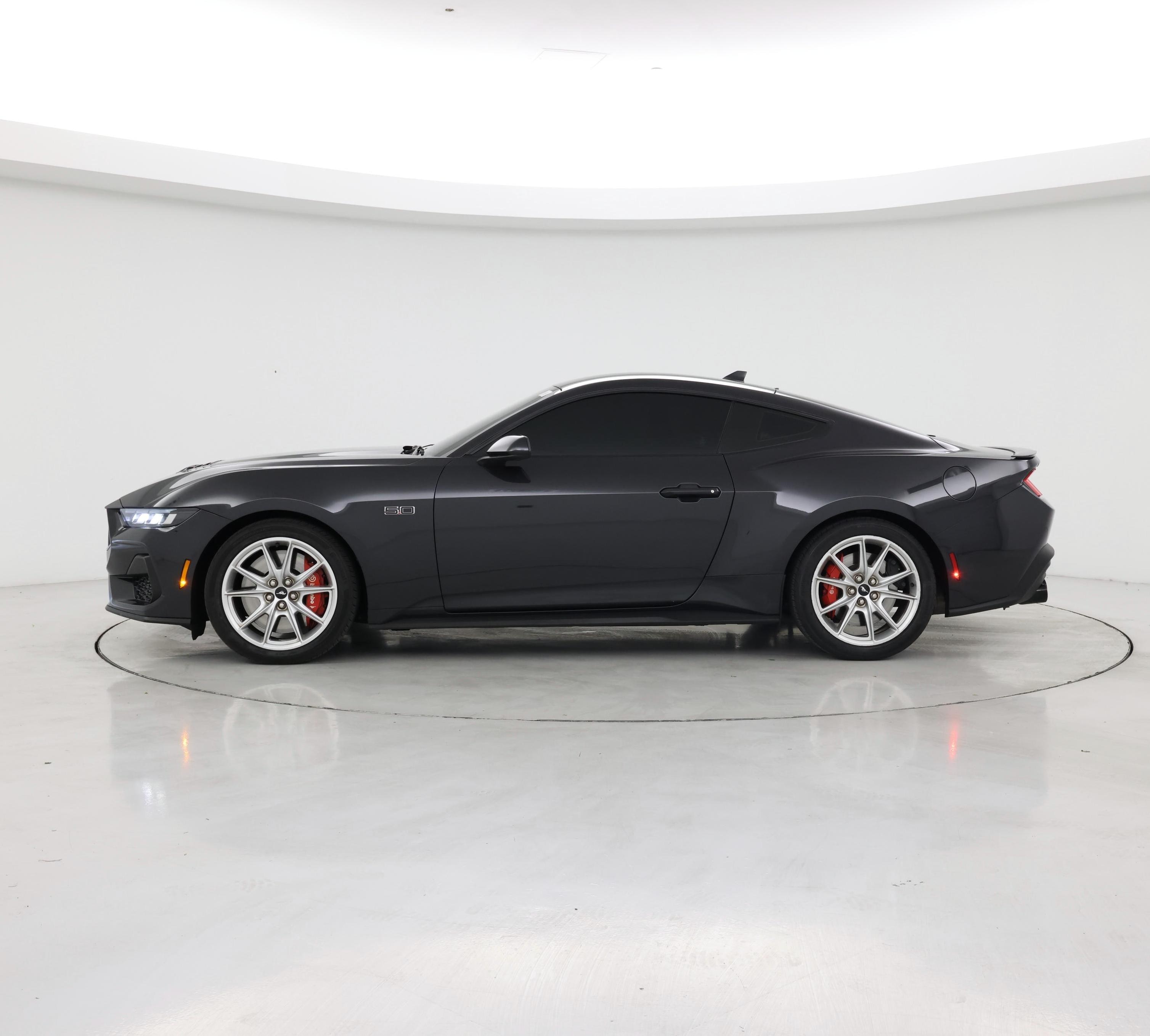 Thumbnail: 2024 Ford Mustang - 3
