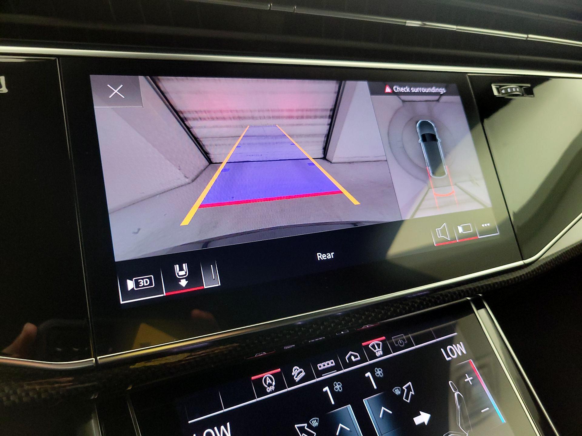 Thumbnail: 2021 Audi SQ8 - 15