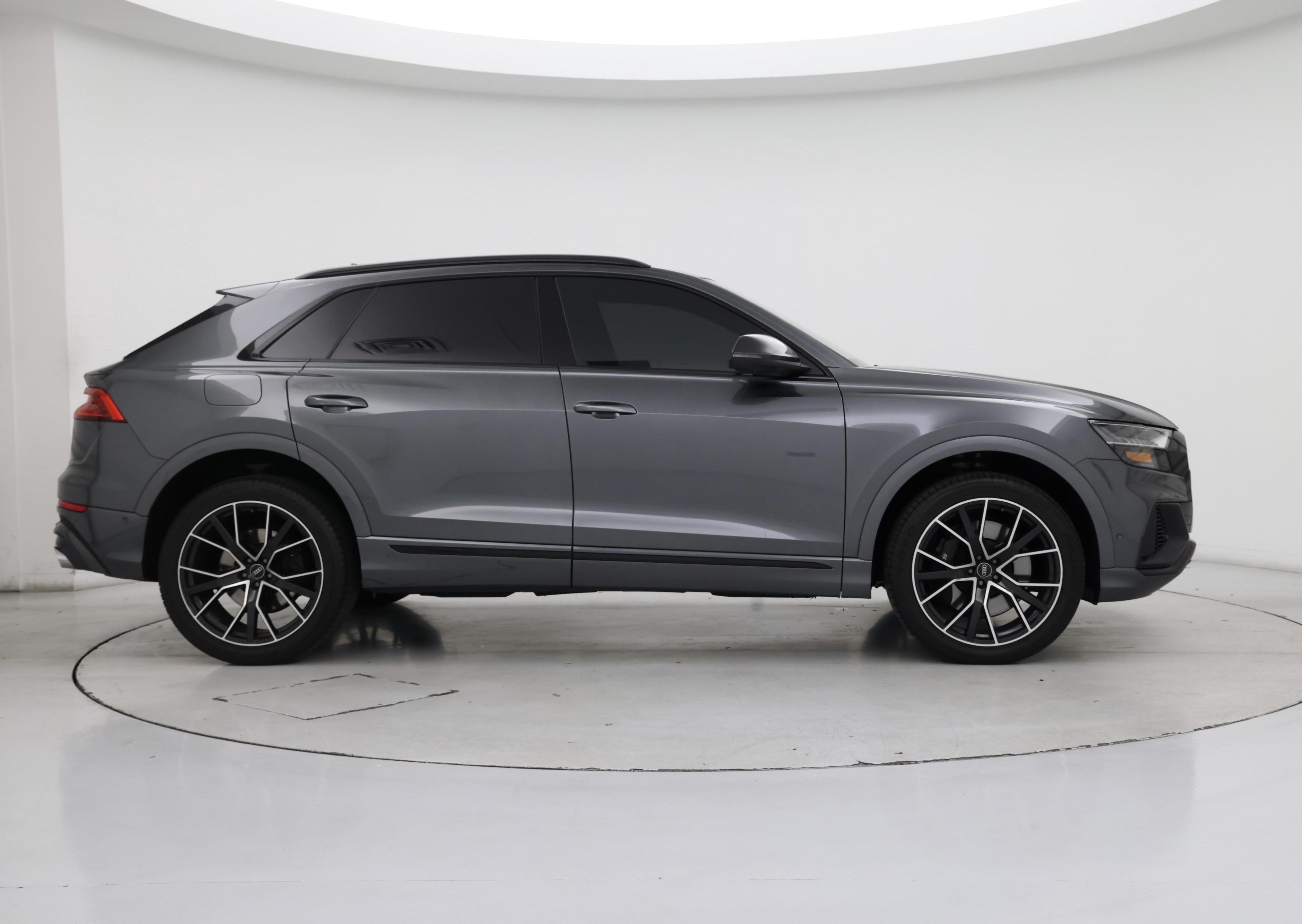 Thumbnail: 2021 Audi SQ8 - 7